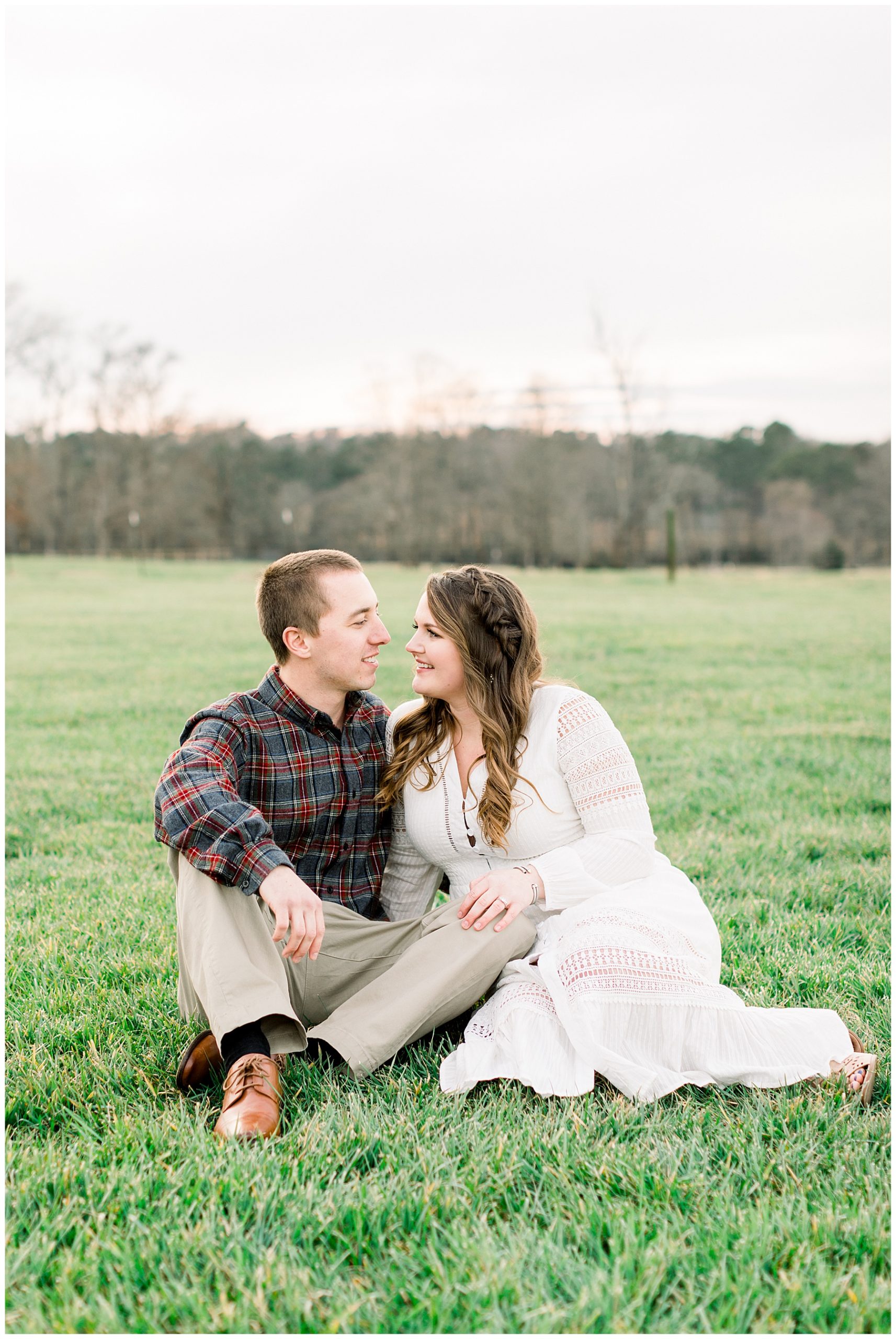 Rose Hill Plantation Engagement Session - Tiffany L Johnson Photography_0016.jpg