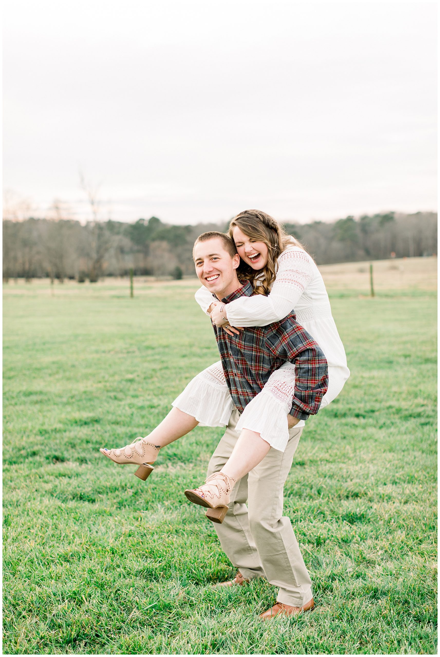 Rose Hill Plantation Engagement Session - Tiffany L Johnson Photography_0020.jpg