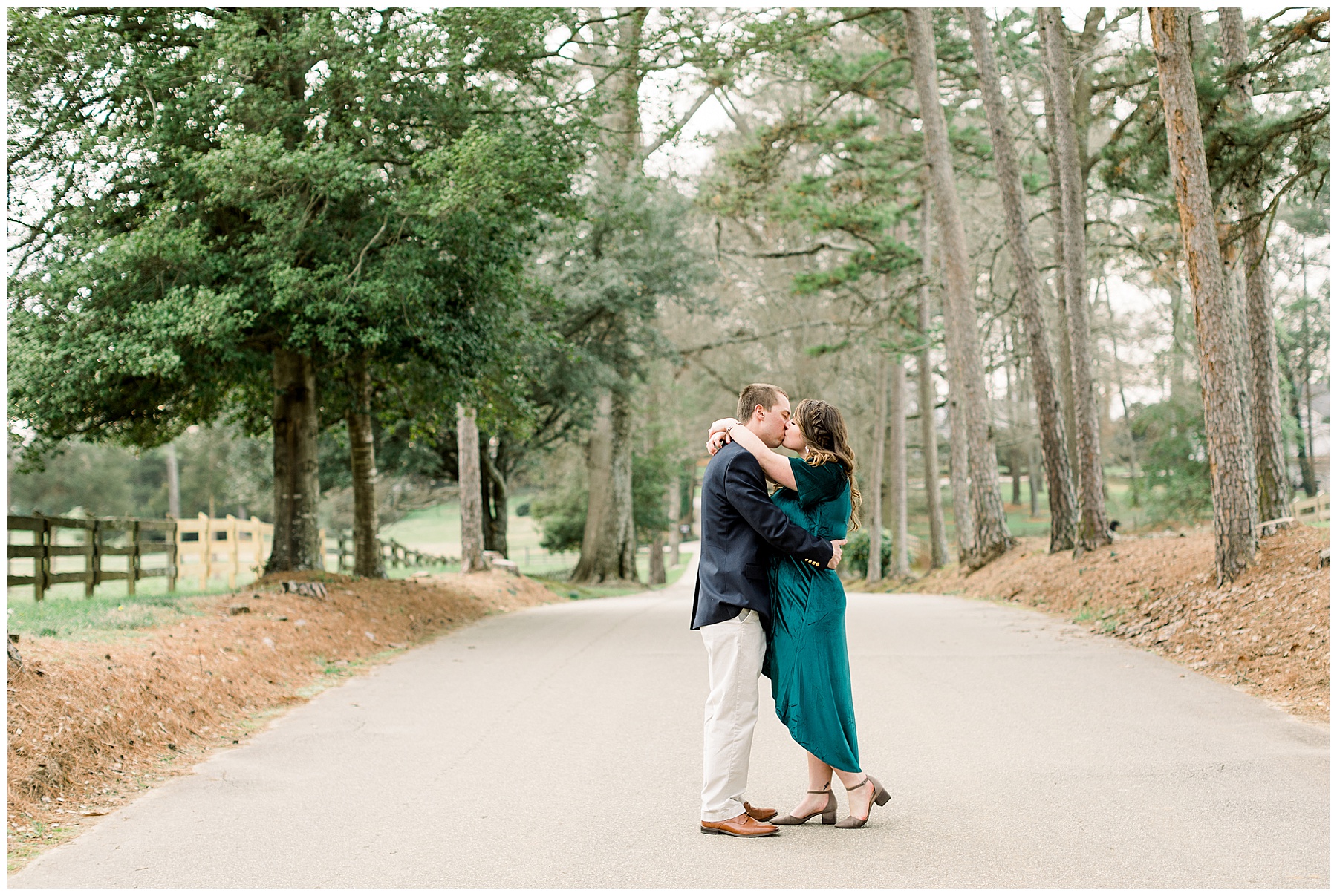 Rose Hill Plantation Engagement Session - Tiffany L Johnson Photography_0028.jpg
