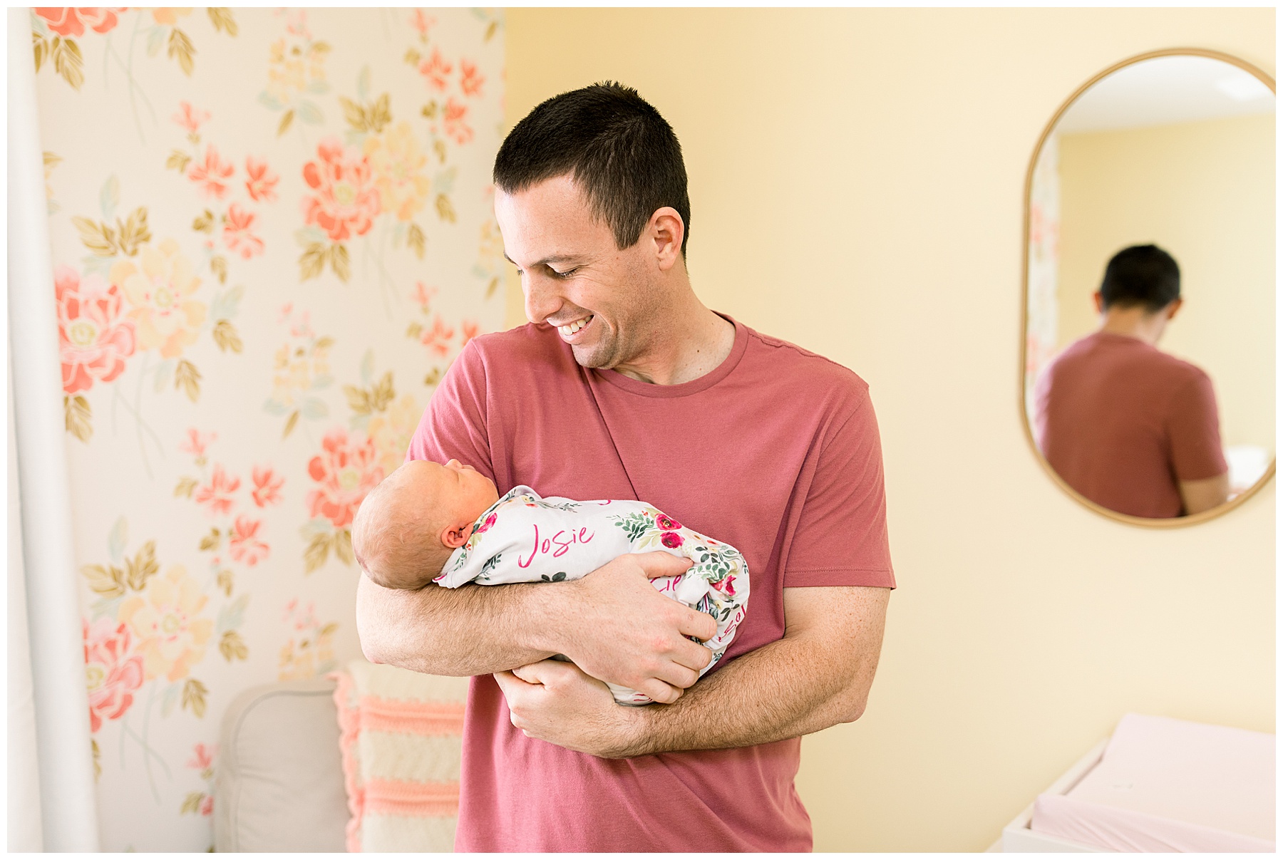 Lifestyle newborn session - tiffany l johnson photography_0015.jpg
