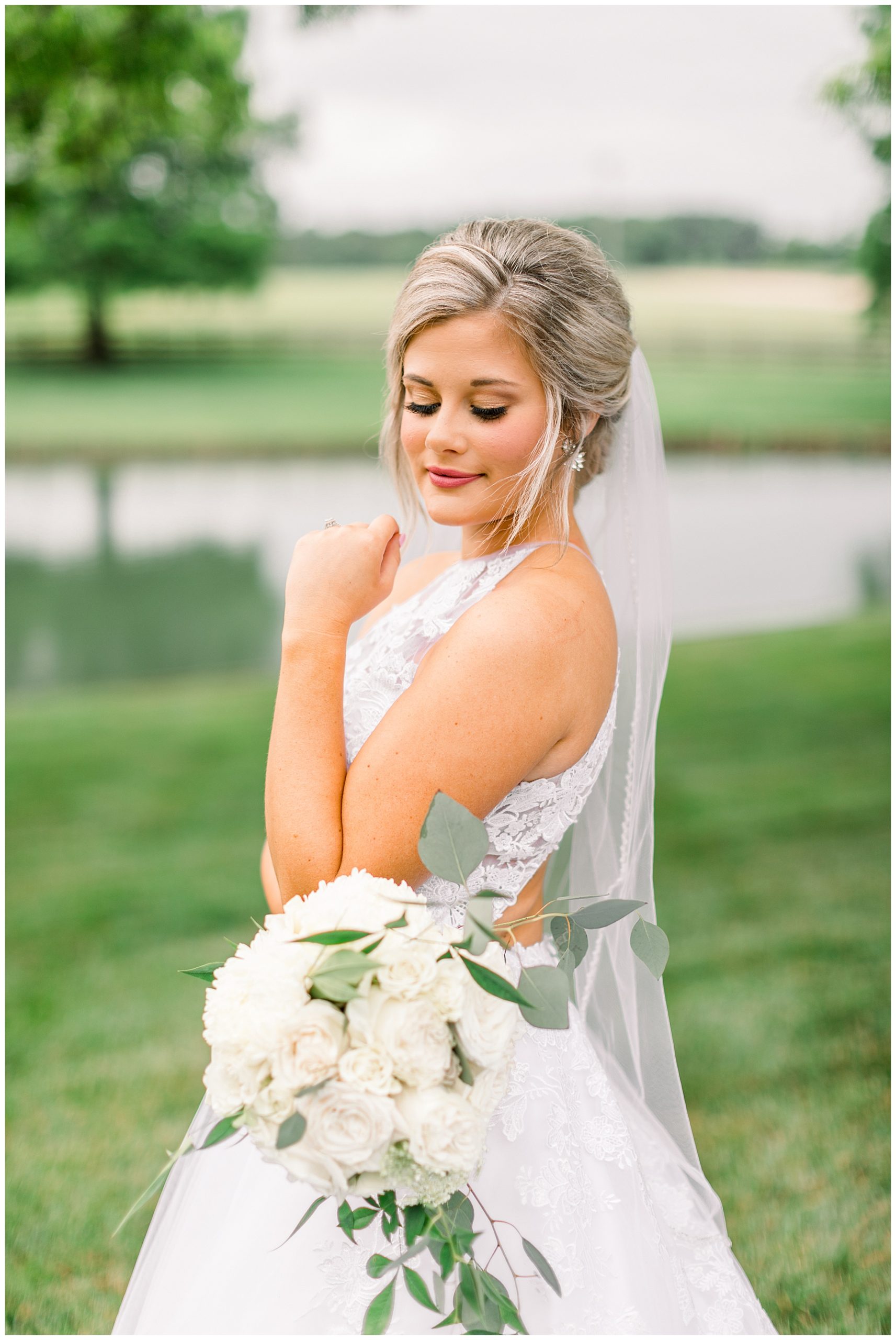Rose Hill Plantation Bridal Session - Tiffany L Johnson Photography - Nashville wedding_0016.jpg