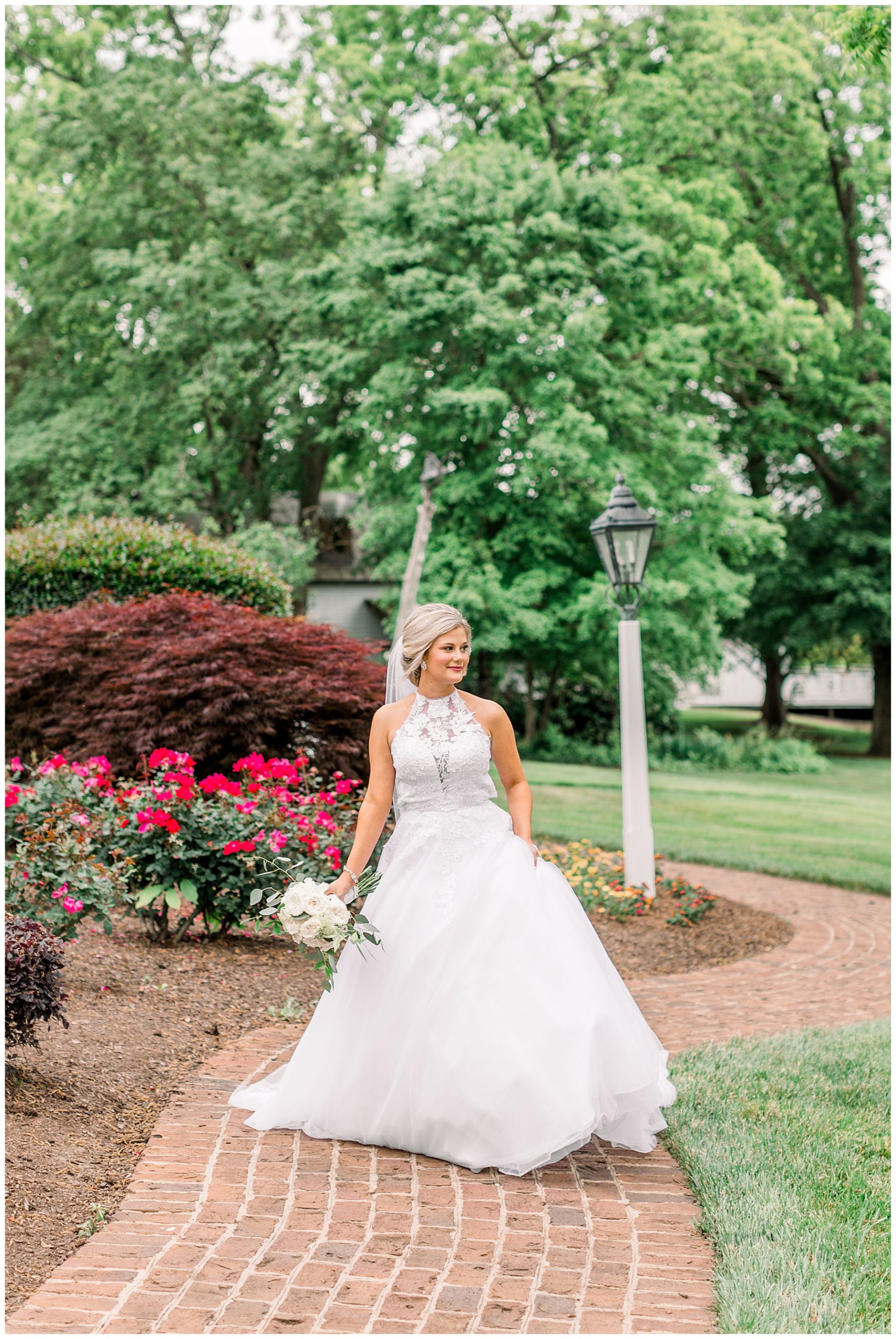 Rose Hill Plantation Bridal Session - Tiffany L Johnson Photography - Nashville wedding_0029.jpg Rose Hill Plantation Bridal Session - Tiffany L Johnson Photography - Nashville wedding_0029.jpg