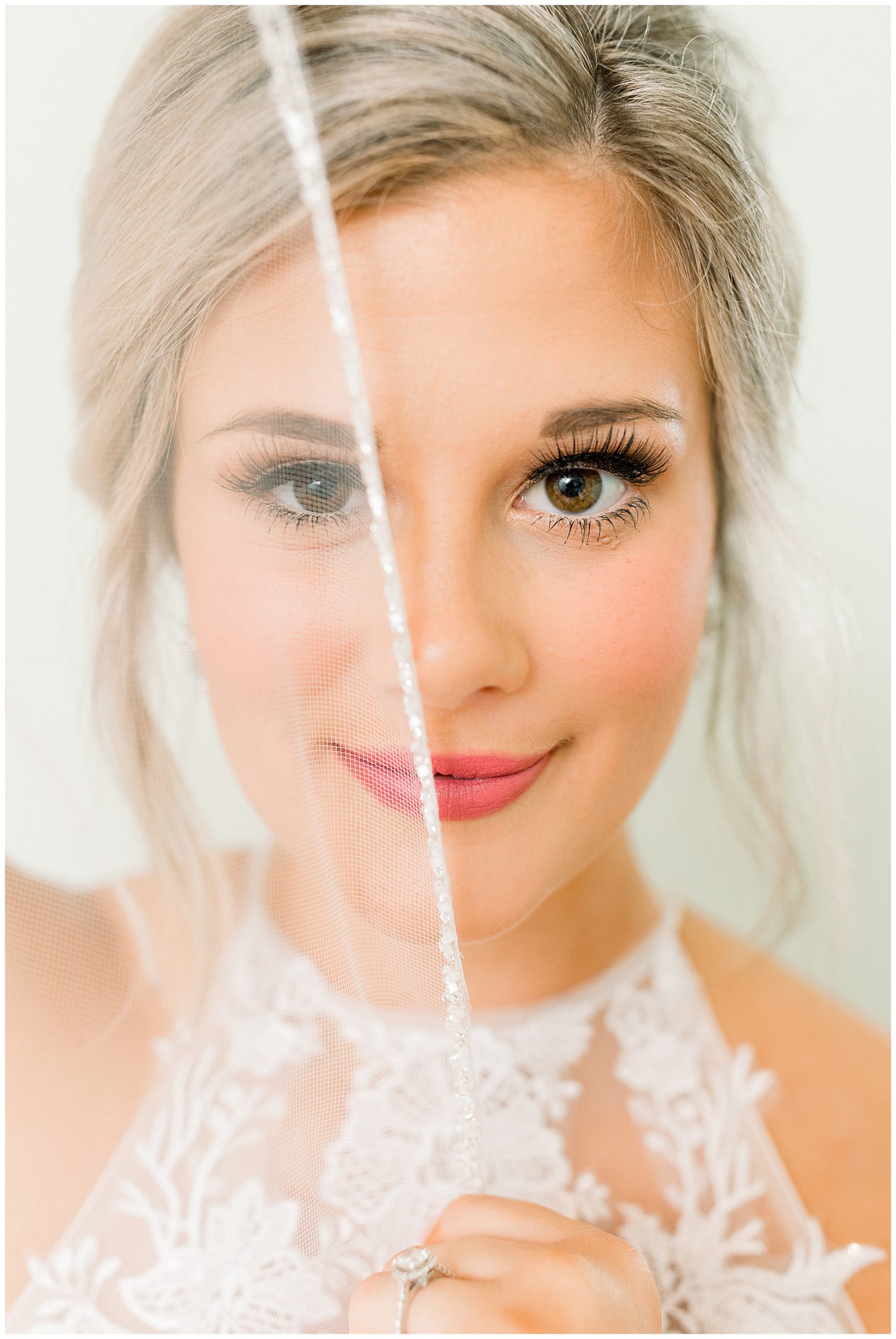 Rose Hill Plantation Bridal Session - Tiffany L Johnson Photography - Nashville wedding_0050.jpg Rose Hill Plantation Bridal Session - Tiffany L Johnson Photography - Nashville wedding_0050.jpg