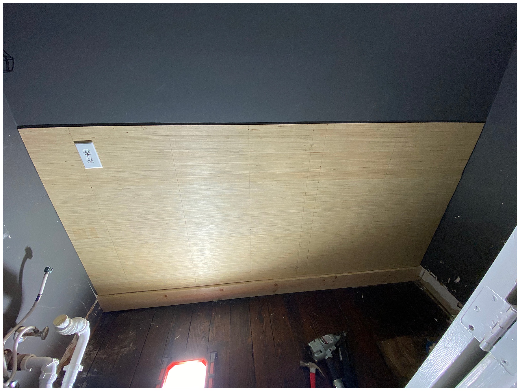 modern black and white bathroom renovation - small bathroom reno - tiffany l johnson_0004.jpg