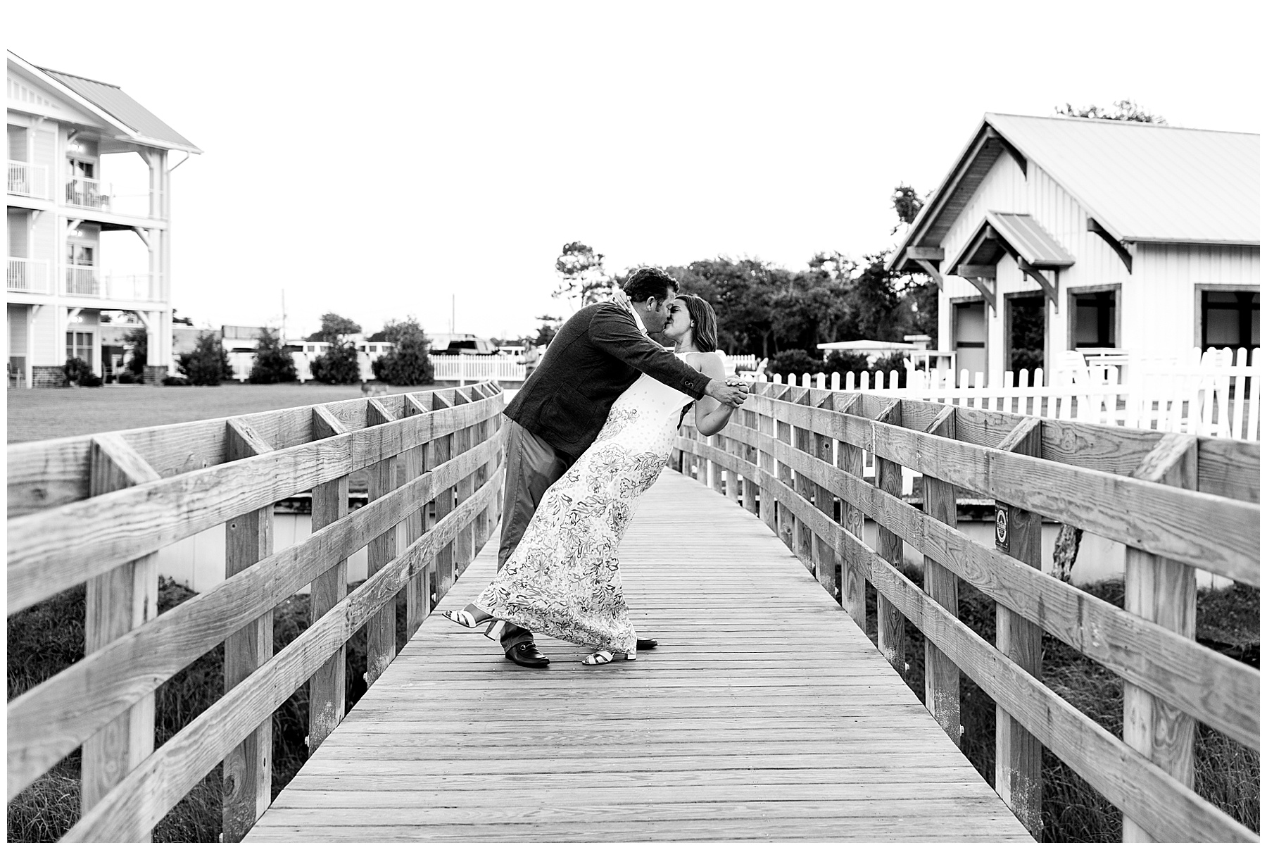 Beaufort Engagement Session - Beach Engagement - Tiffany L Johnson Photography_0038.jpg