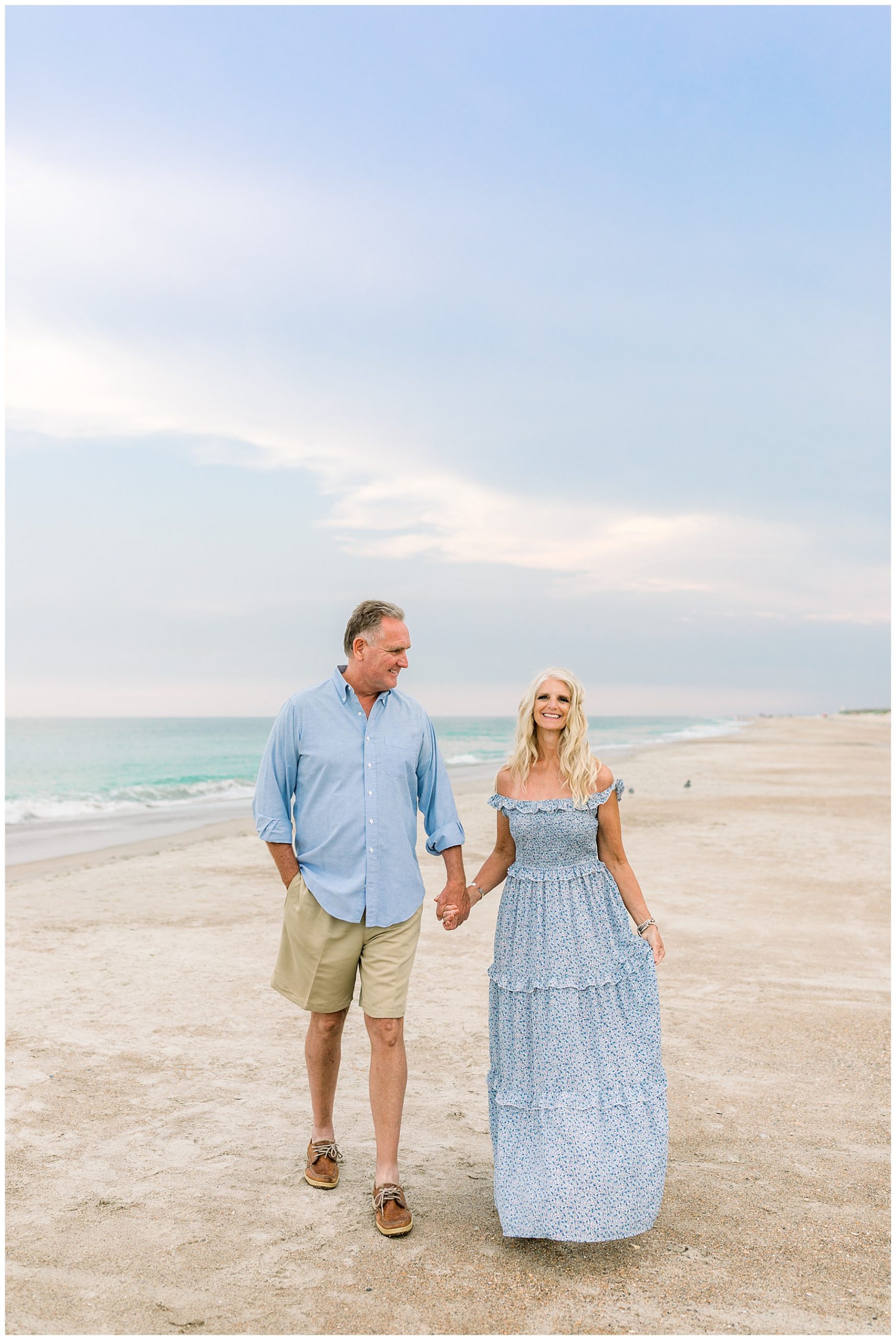 Emerald Isle Beach Engagement Session - Tiffany L Johnson Photographer_0033.jpg