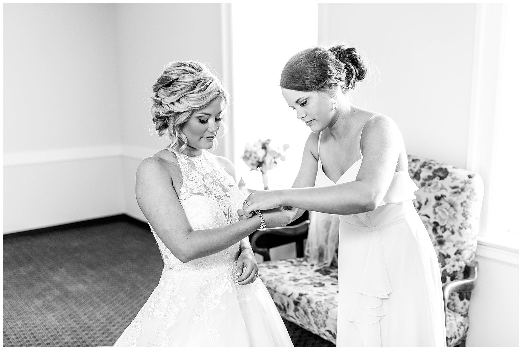 Rocky Mount Wedding Photographer - Sunset Ave Wedding - Tiffany L Johnson Photography_0024.jpg