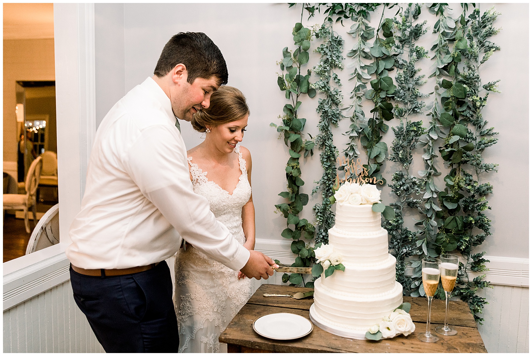 Leslie Alford Mims House Wedding Day - Mims House - Tiffany L Johnson Photography - Holly Springs Wedding_0088.jpg