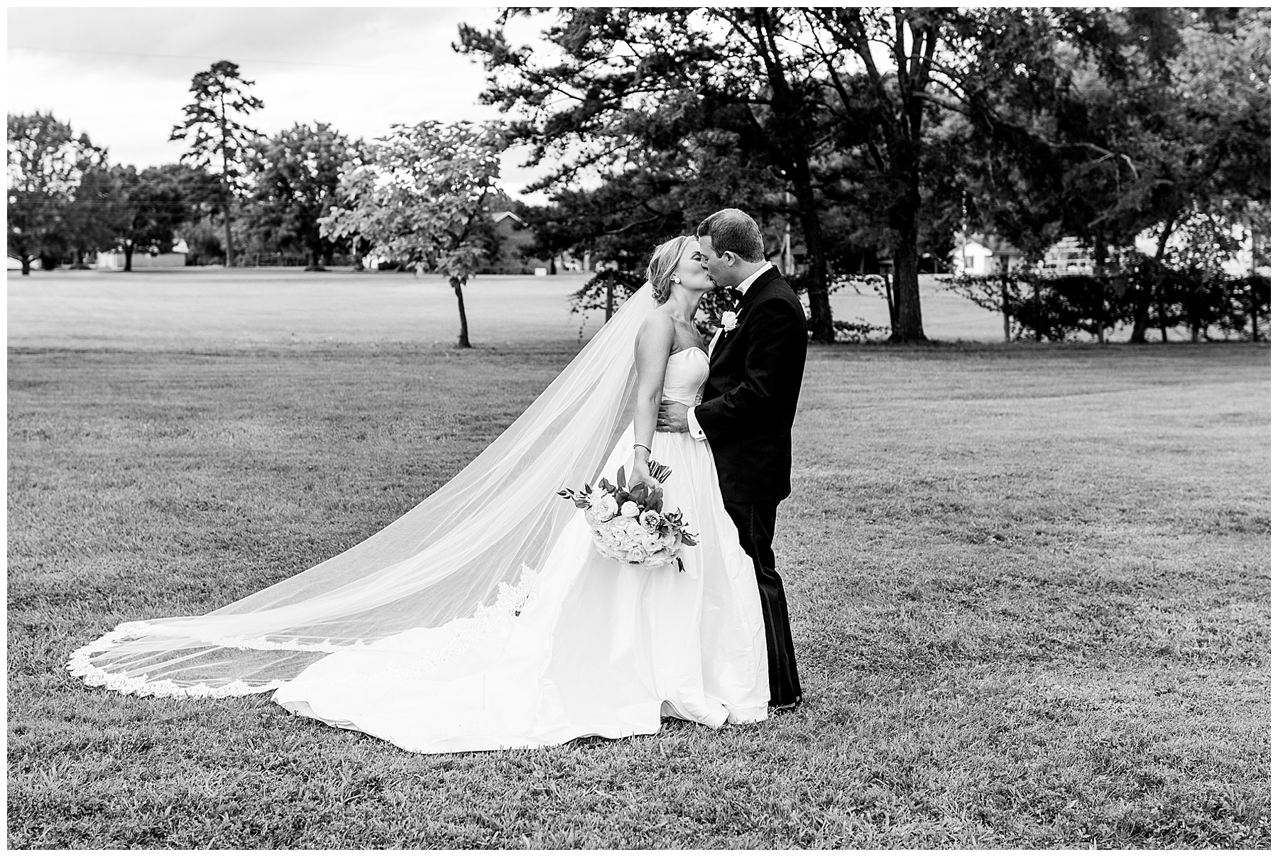 Langtree Plantation Wedding - Lake Norman Wedding - Tiffany L Johnson Photography Langtree Plantation Wedding - Lake Norman Wedding - Tiffany L Johnson Photography