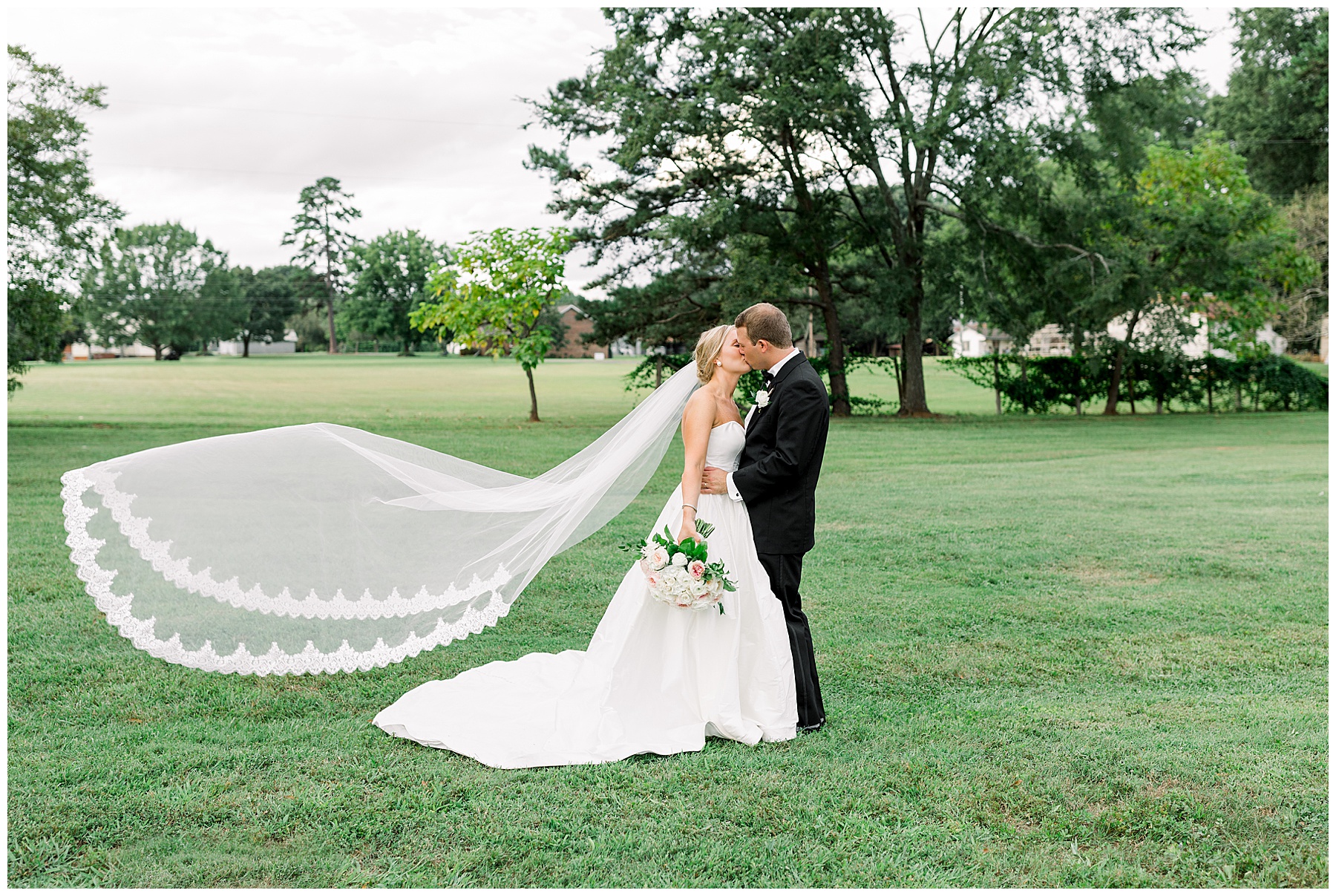 Langtree Plantation Wedding - Lake Norman Wedding - Tiffany L Johnson Photography
