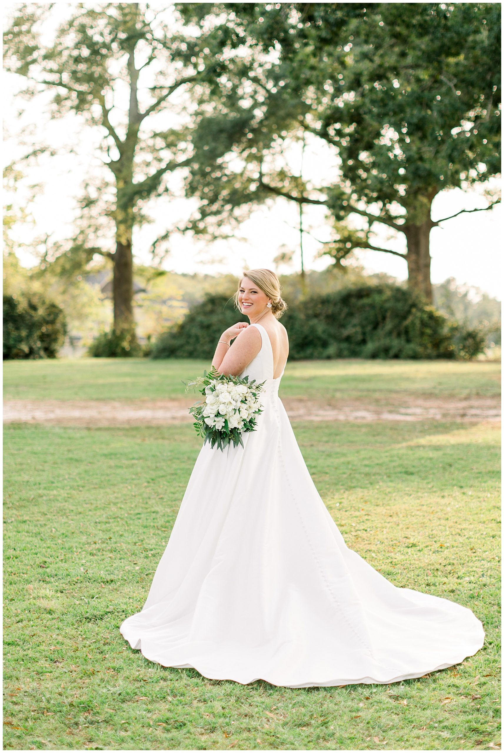 Stonewall Manor Bridal Session - Rocky Mount Wedding Phtographer - Tiffany L Johnson Photography_0001.jpg