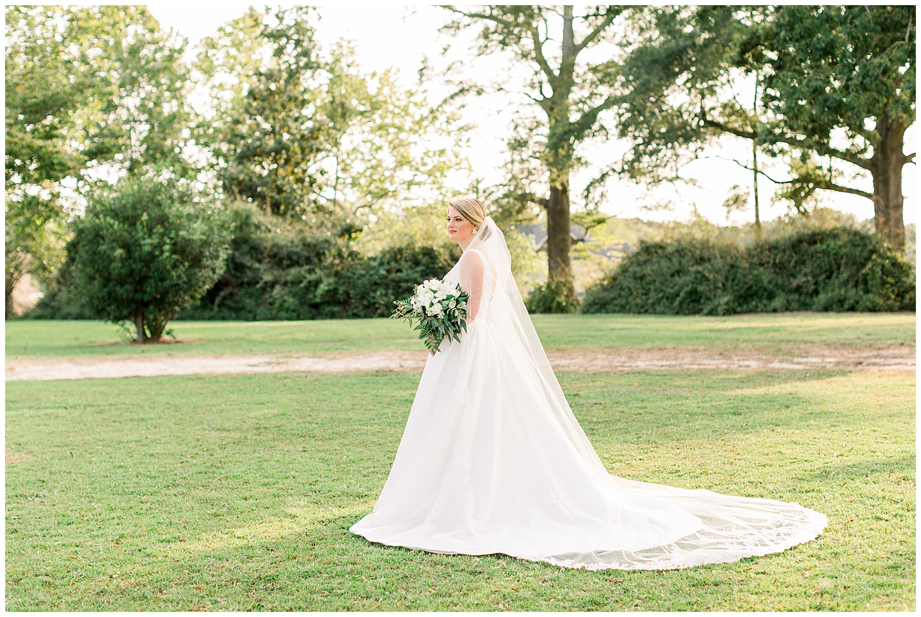 Stonewall Manor Bridal Session - Rocky Mount Wedding Phtographer - Tiffany L Johnson Photography_0003.jpg