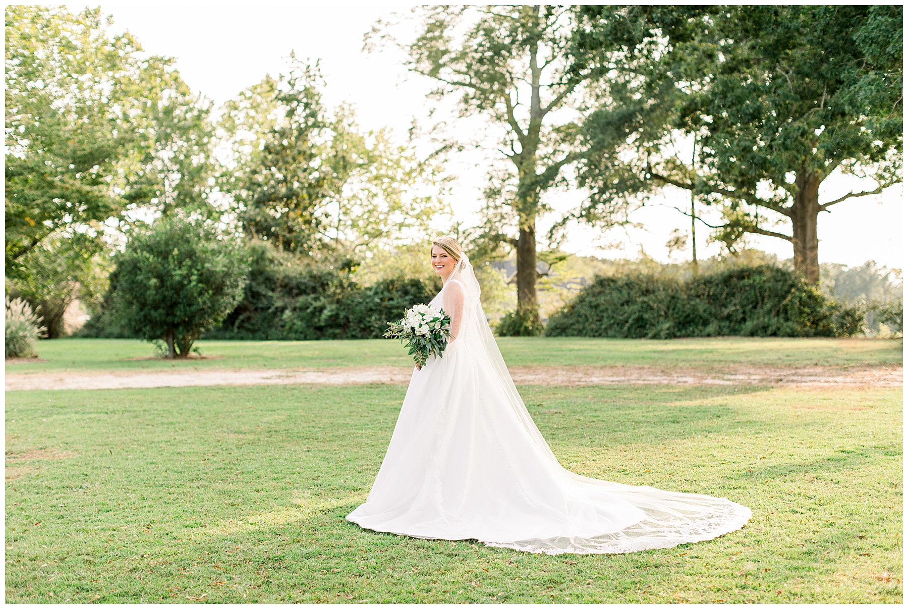 Stonewall Manor Bridal Session - Rocky Mount Wedding Phtographer - Tiffany L Johnson Photography_0009.jpg Stonewall Manor Bridal Session - Rocky Mount Wedding Phtographer - Tiffany L Johnson Photography_0009.jpg
