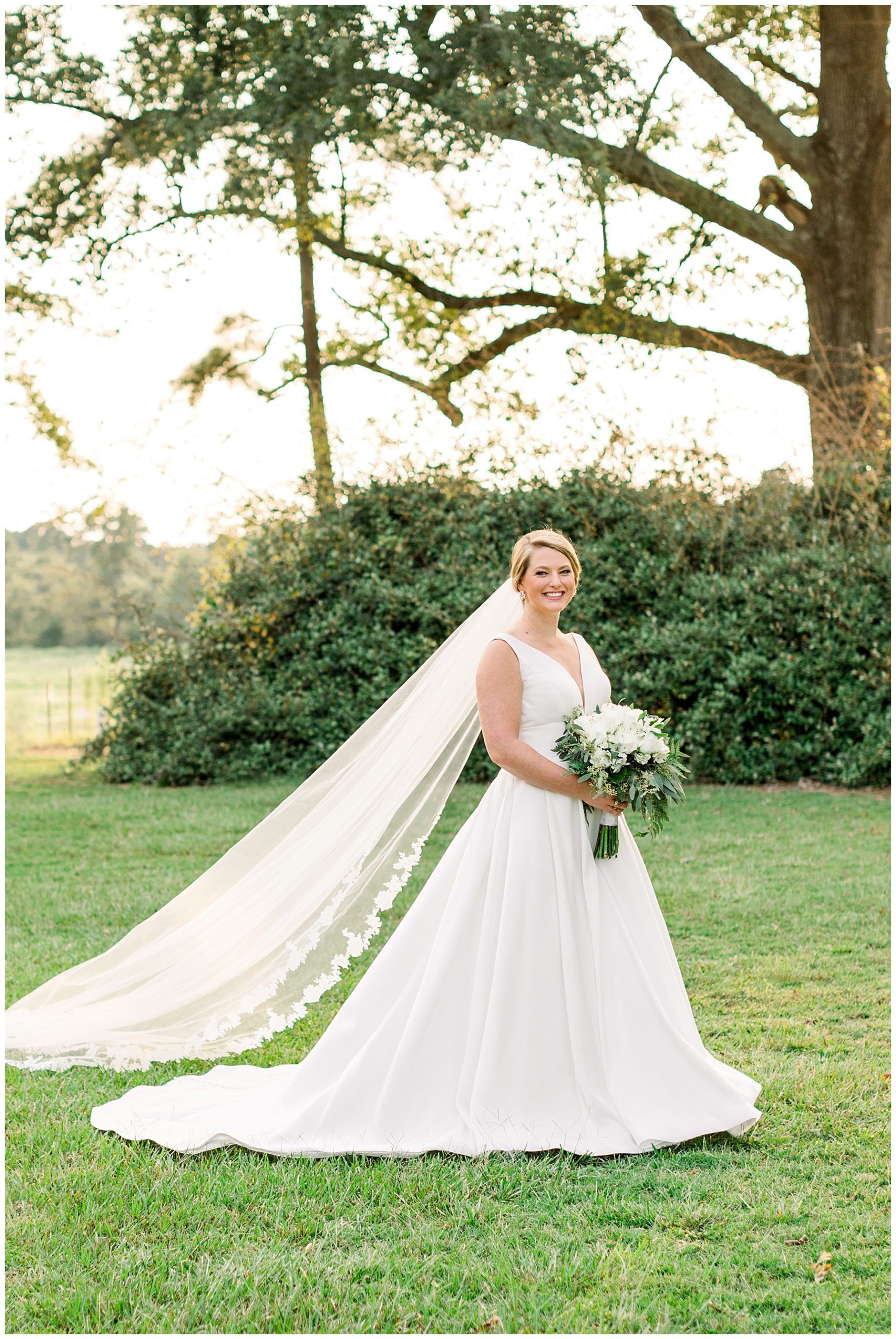 Stonewall Manor Bridal Session - Rocky Mount Wedding Phtographer - Tiffany L Johnson Photography_0025.jpg Stonewall Manor Bridal Session - Rocky Mount Wedding Phtographer - Tiffany L Johnson Photography_0025.jpg