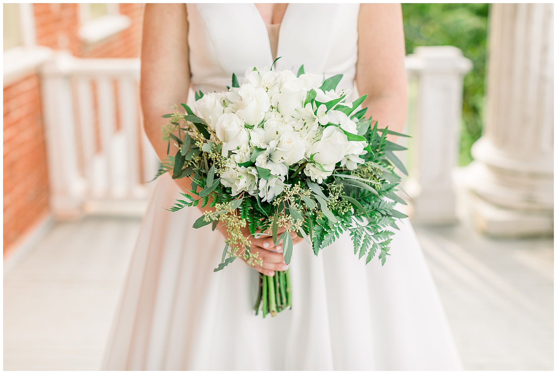 Stonewall Manor Bridal Session - Rocky Mount Wedding Phtographer - Tiffany L Johnson Photography_0047.jpg
