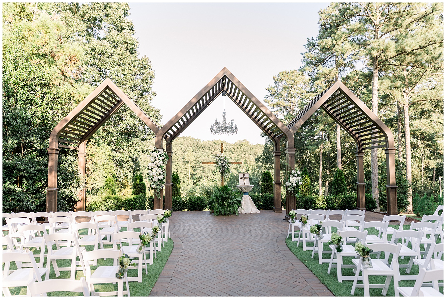 The Highgrove Estate Wedding Day - Tiffany L Johnson Photography_0115.jpg