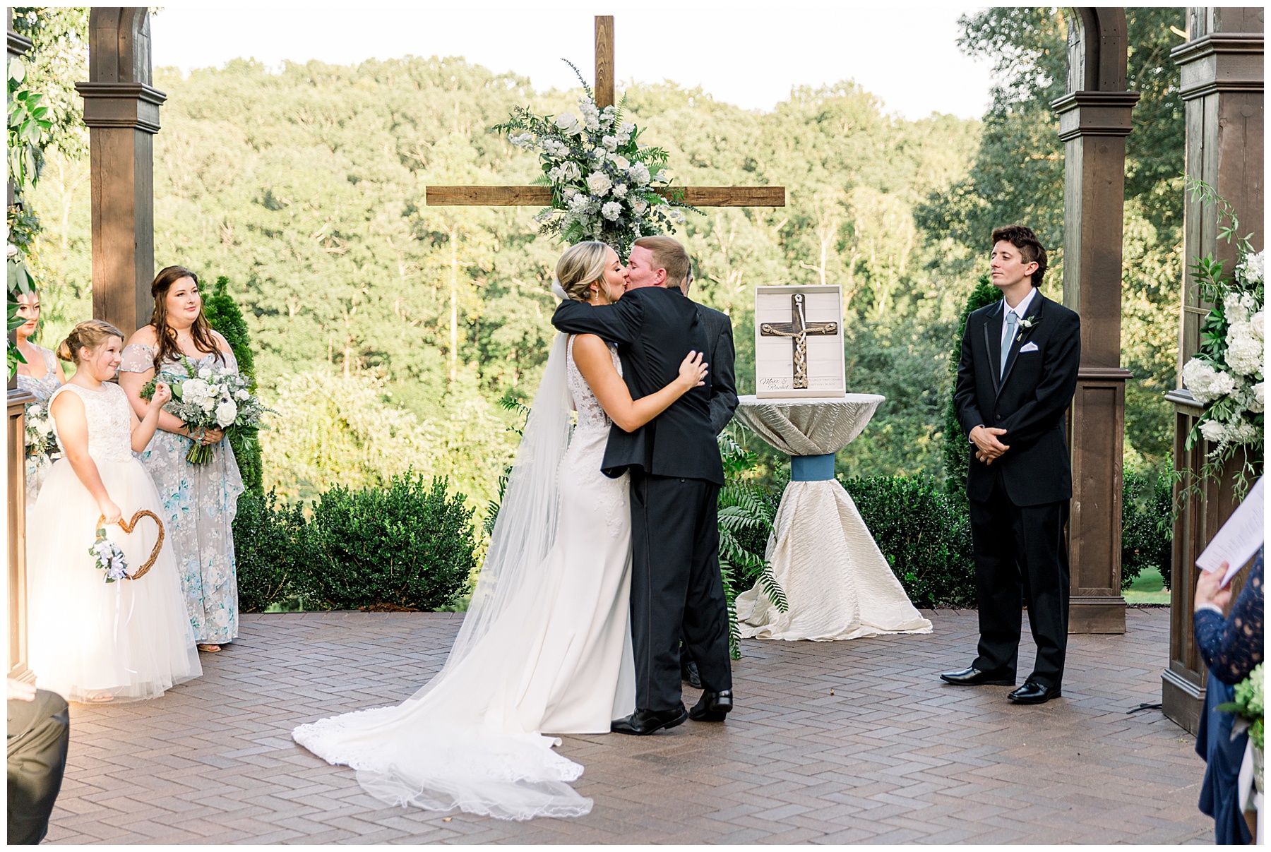 The Highgrove Estate Wedding Day - Tiffany L Johnson Photography_0125.jpg