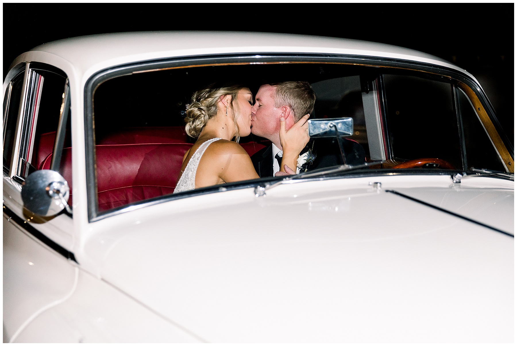 The Highgrove Estate Wedding Day - Tiffany L Johnson Photography_0180.jpg