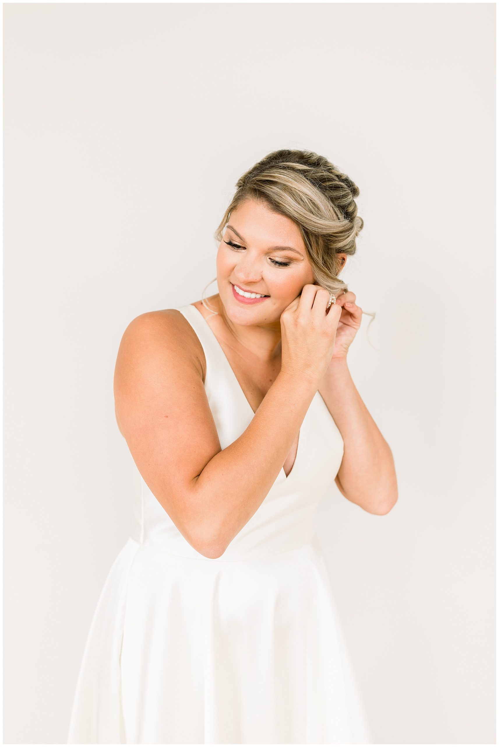 The Powerhouse Wedding Day - Rocky Mount Mills - Tiffany L Johnson Photography_0029.jpg