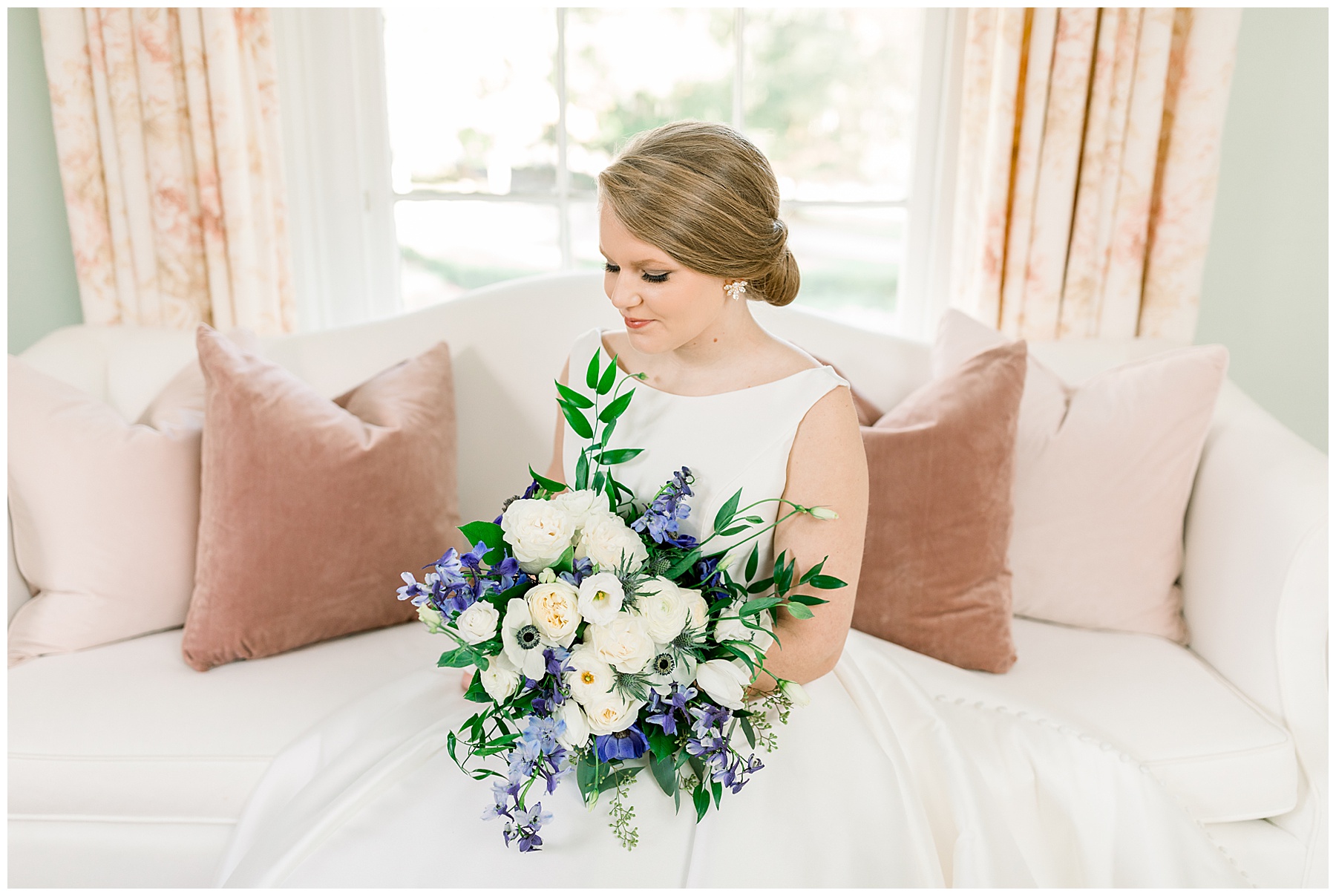 Rose Hill Estate Bridal Session - Tiffany L Johnson Photography_0003.jpg