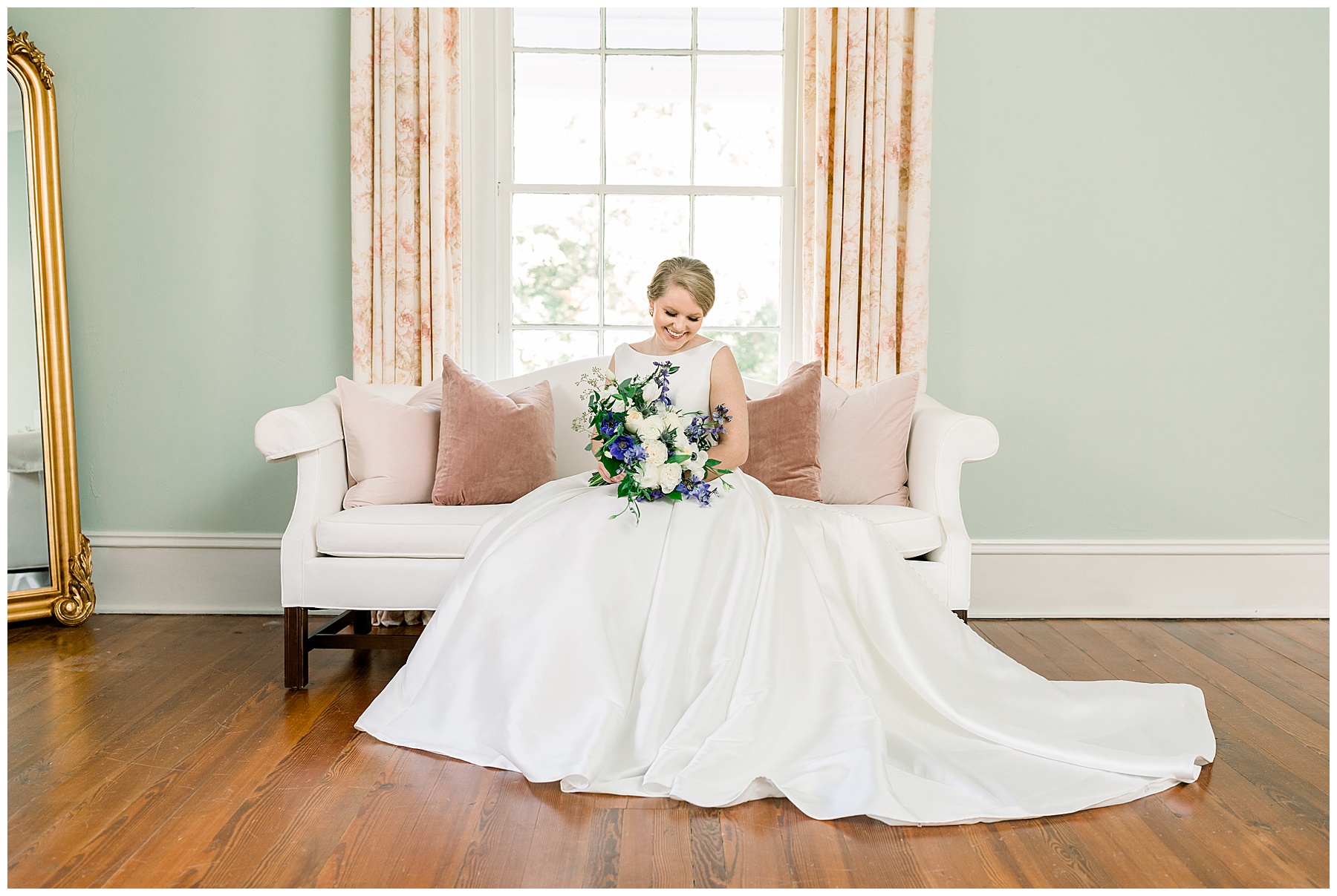 Rose Hill Estate Bridal Session - Tiffany L Johnson Photography_0005.jpg