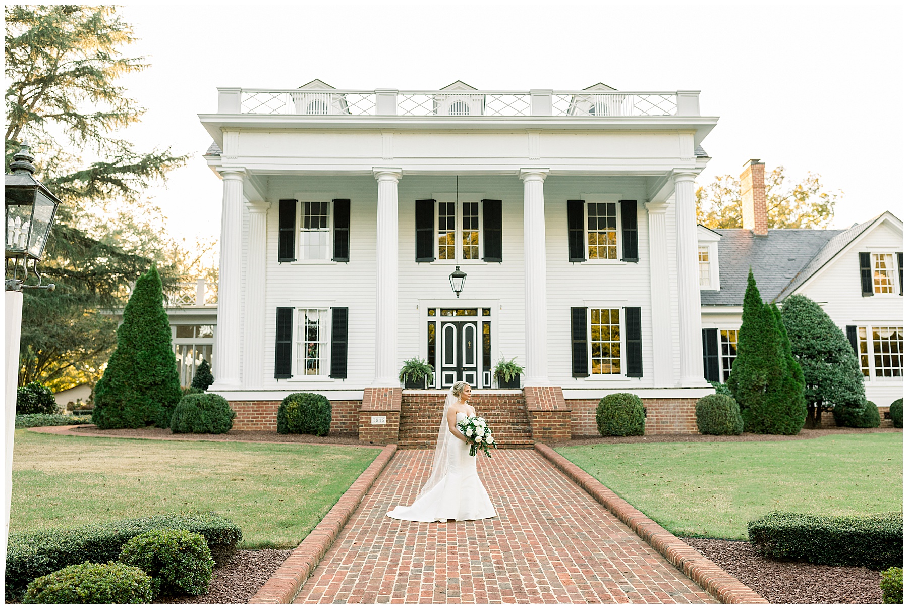 Rose Hill Estate Bridal Session - Tiffany L Johnson Photography_0009.jpg
