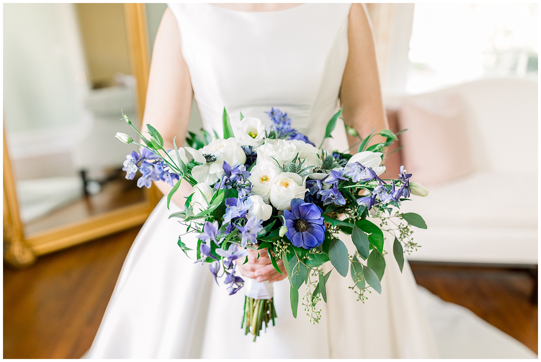 Rose Hill Estate Bridal Session - Tiffany L Johnson Photography_0009.jpg