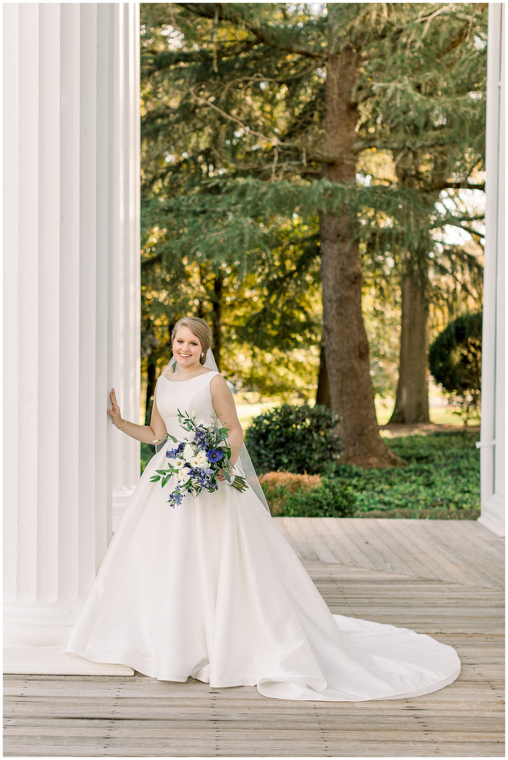 Rose Hill Estate Bridal Session - Tiffany L Johnson Photography_0021.jpg
