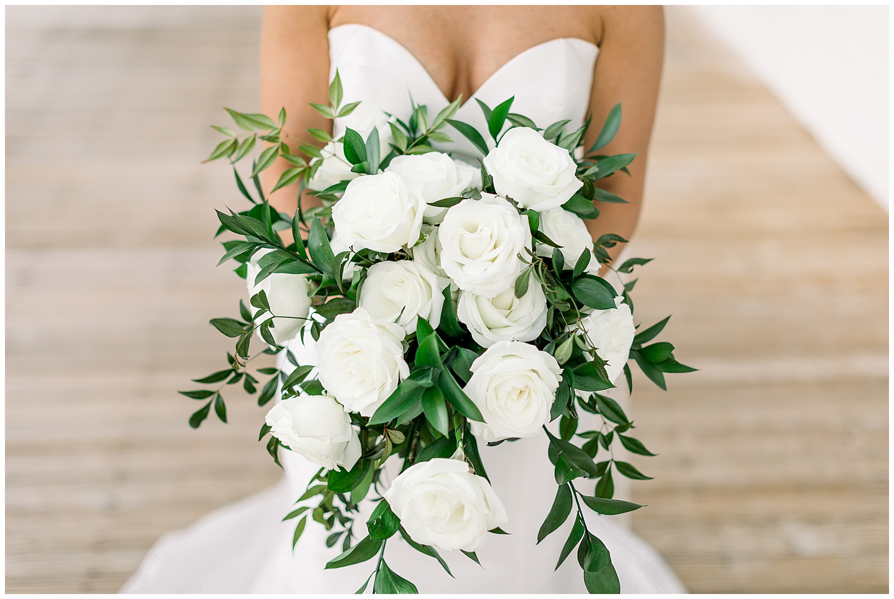 Rose Hill Estate Bridal Session - Tiffany L Johnson Photography_0025.jpg