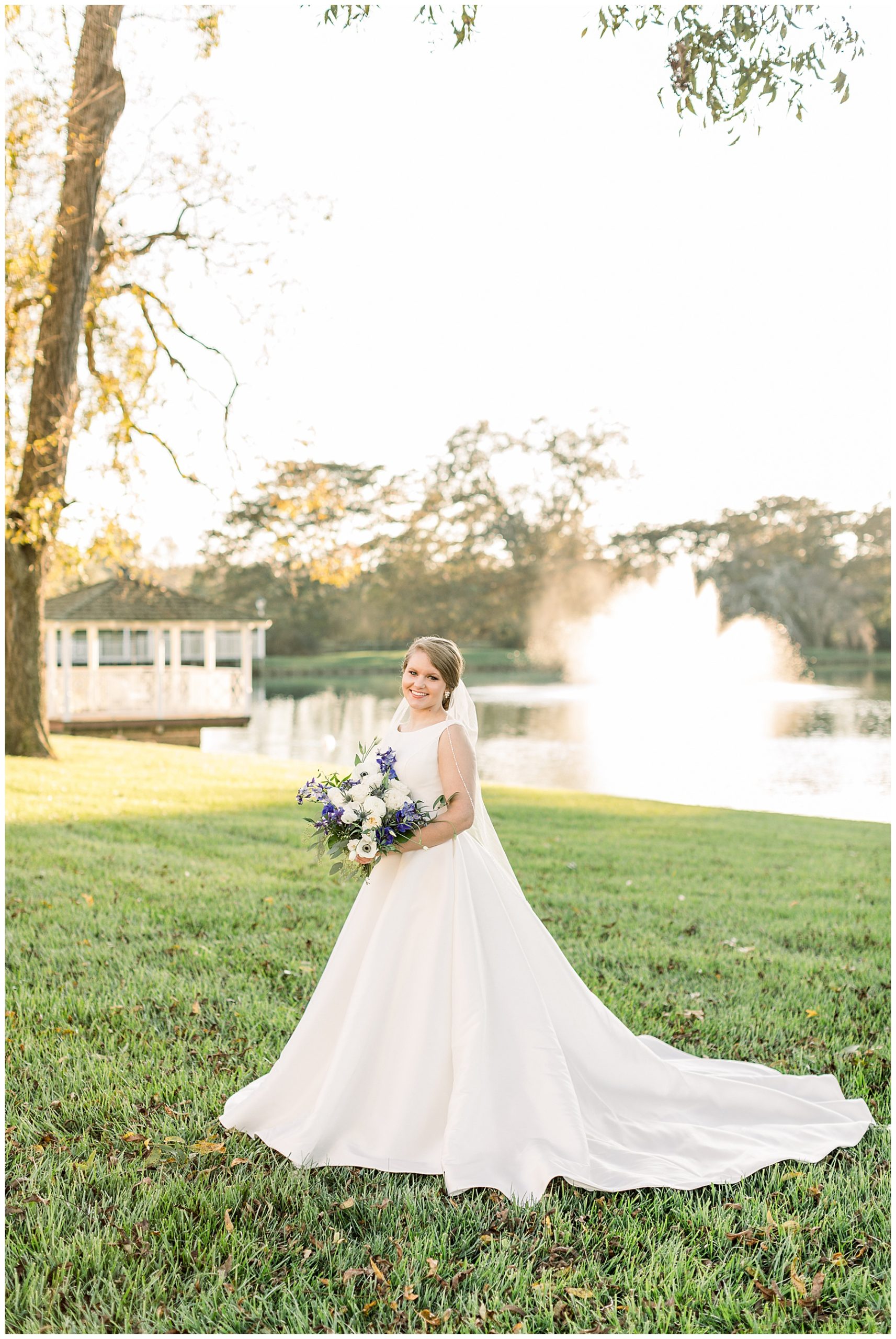 Rose Hill Estate Bridal Session - Tiffany L Johnson Photography_0027.jpg