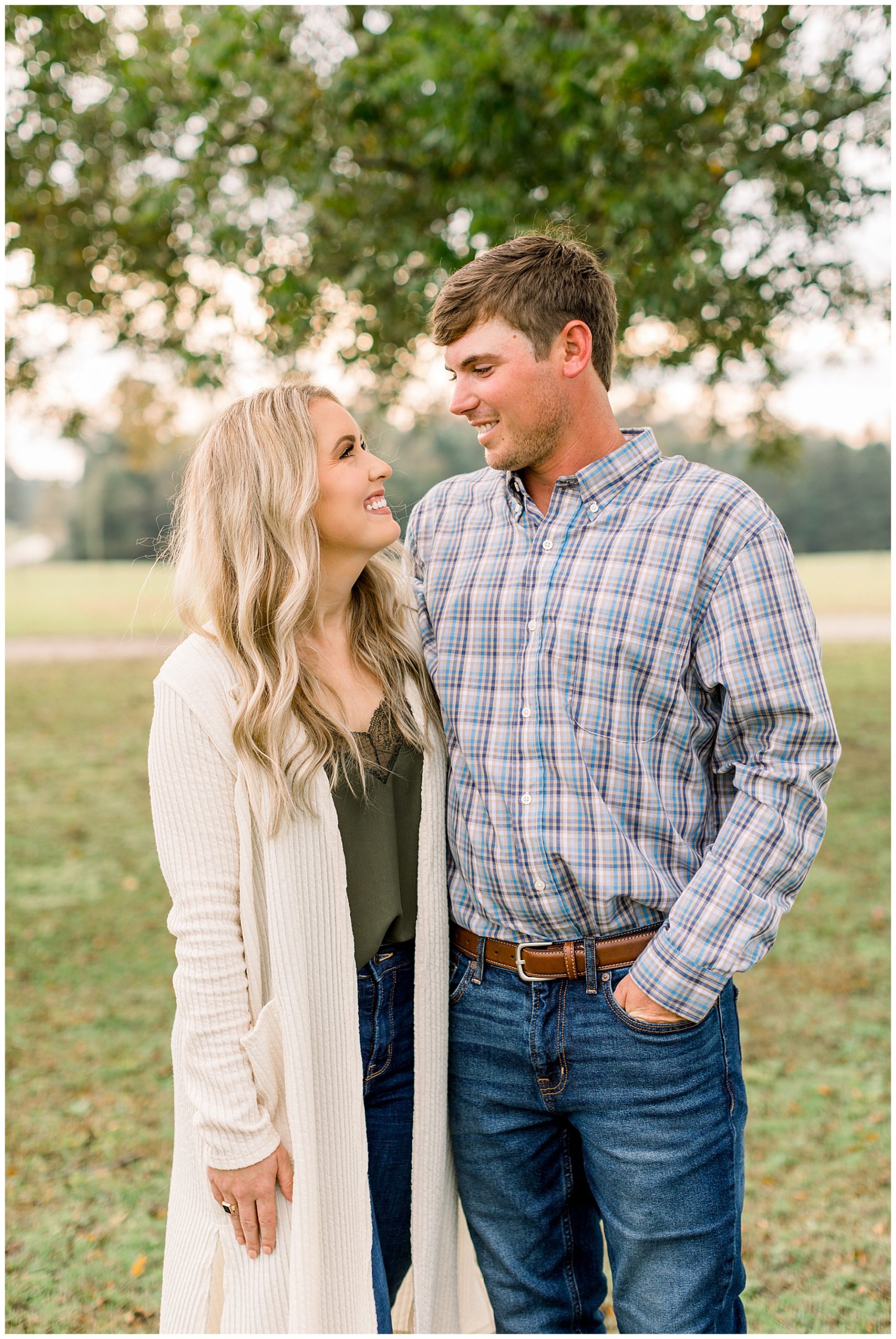 Eastern NC Beach Engagement Session - Tiffany L Johnson Photography_0004.jpg