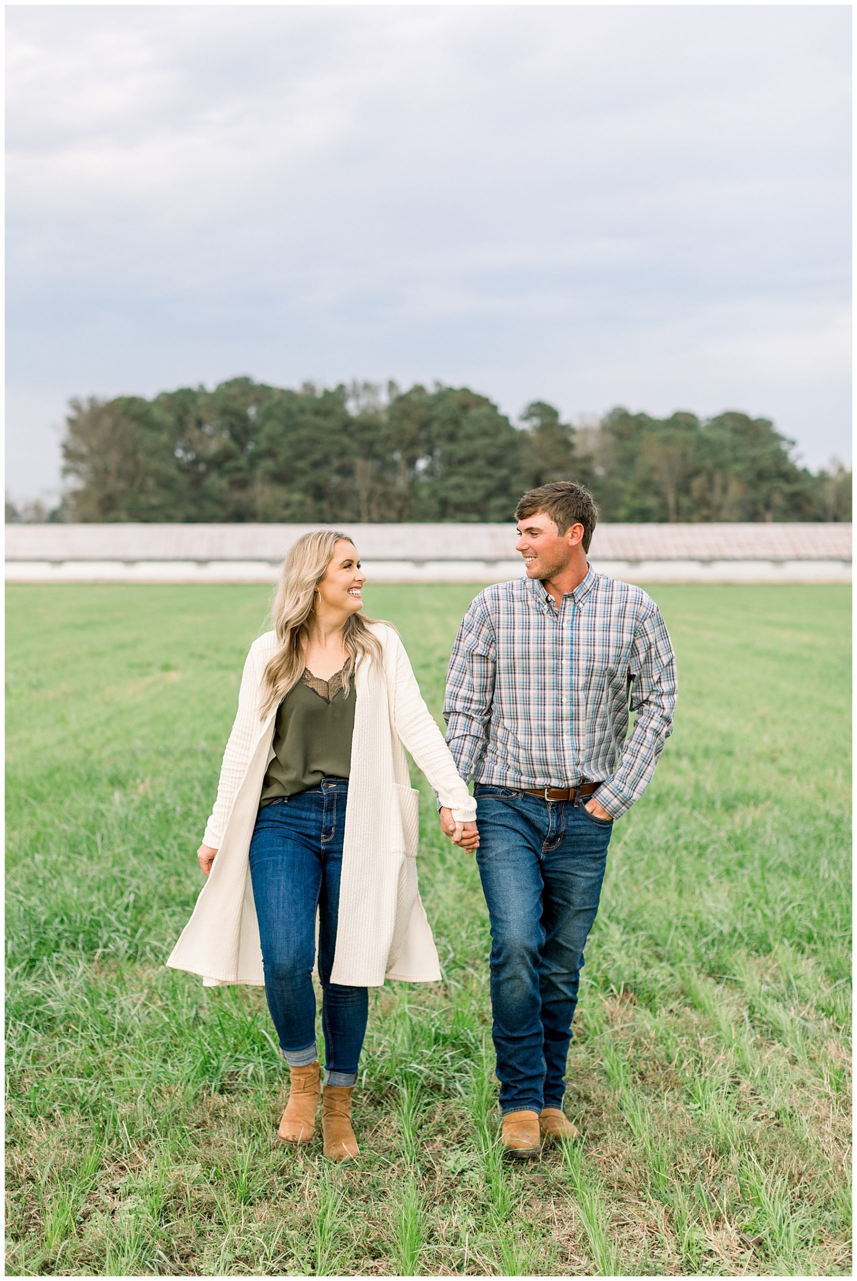 Eastern NC Beach Engagement Session - Tiffany L Johnson Photography_0008.jpg