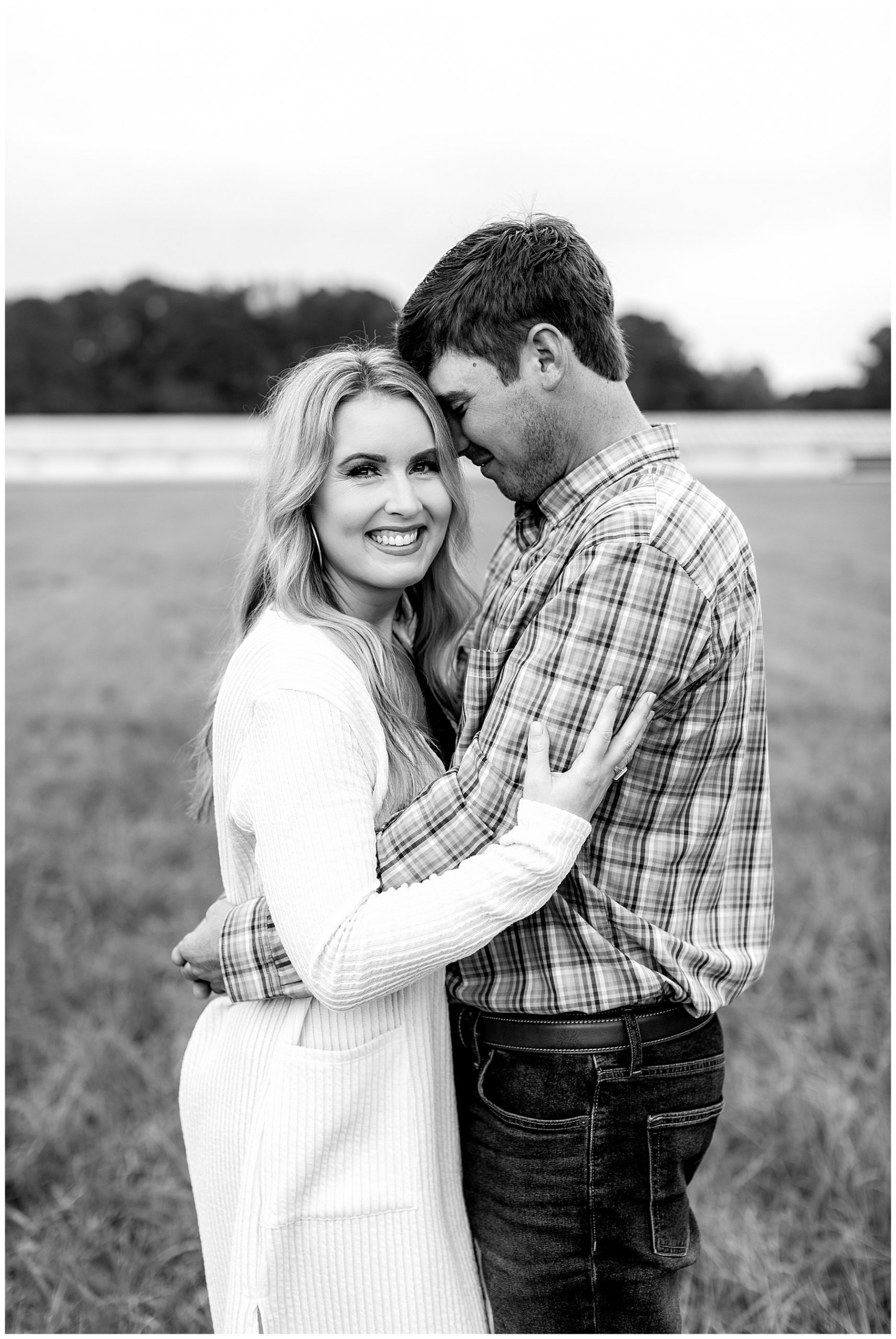 Eastern NC Beach Engagement Session - Tiffany L Johnson Photography_0016.jpg