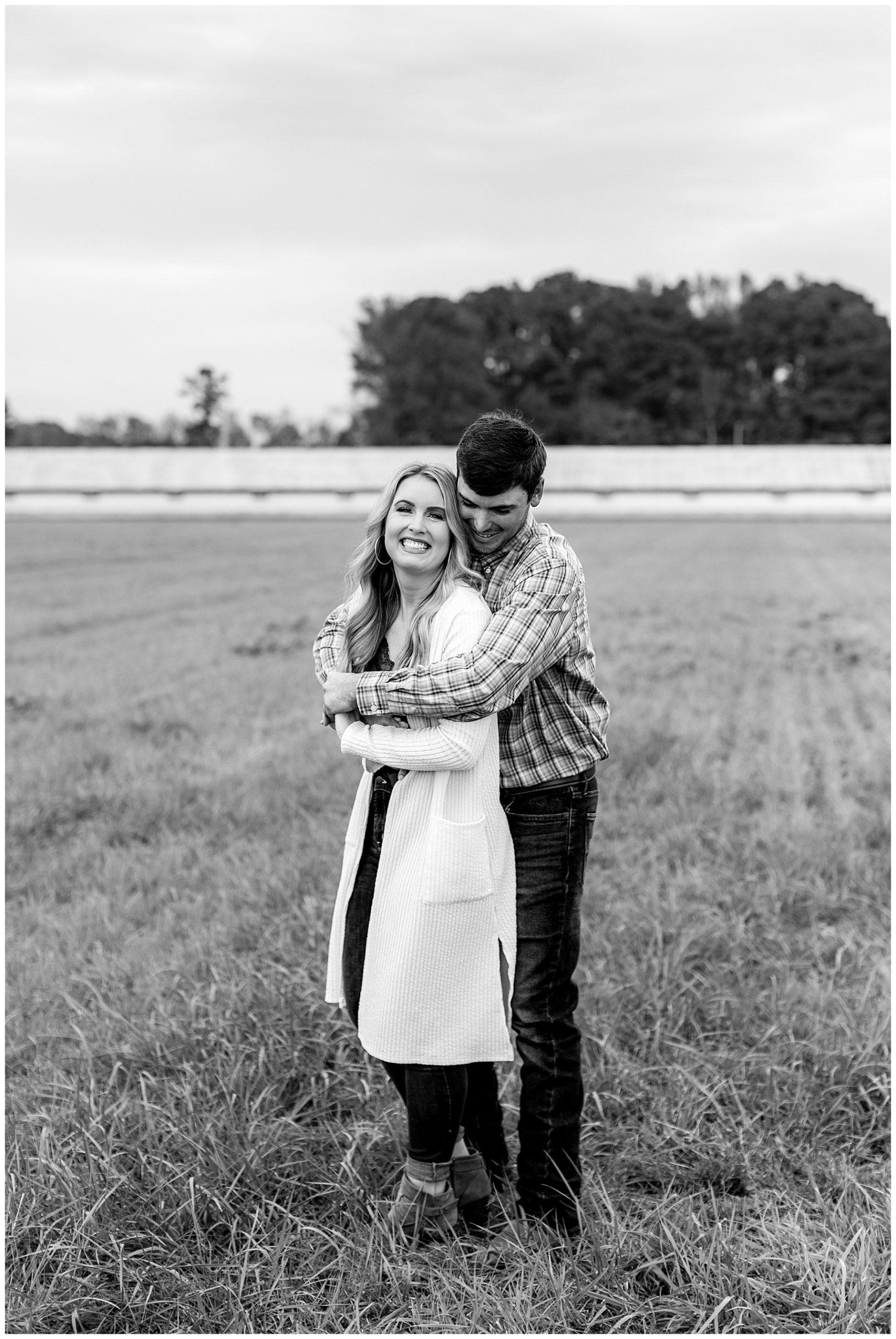 Eastern NC Beach Engagement Session - Tiffany L Johnson Photography_0026.jpg