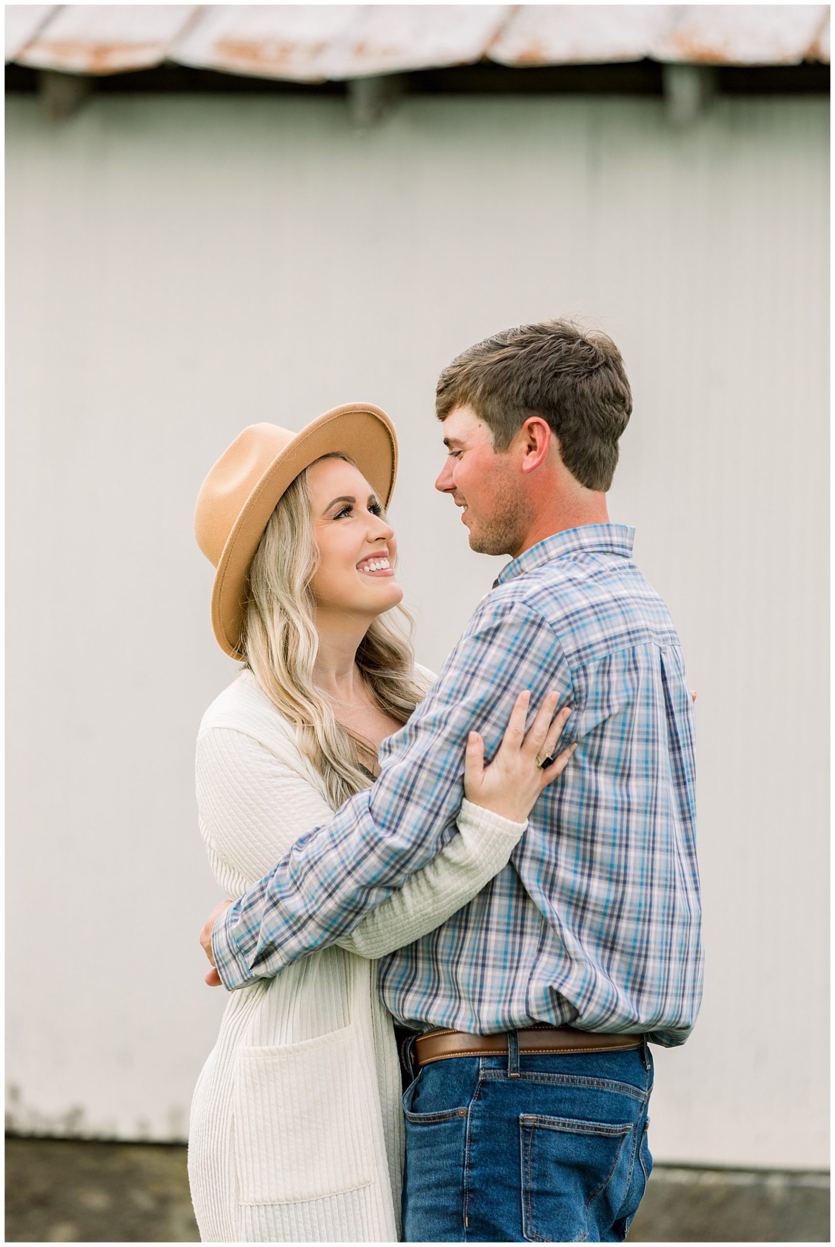 Eastern NC Beach Engagement Session - Tiffany L Johnson Photography_0032.jpg