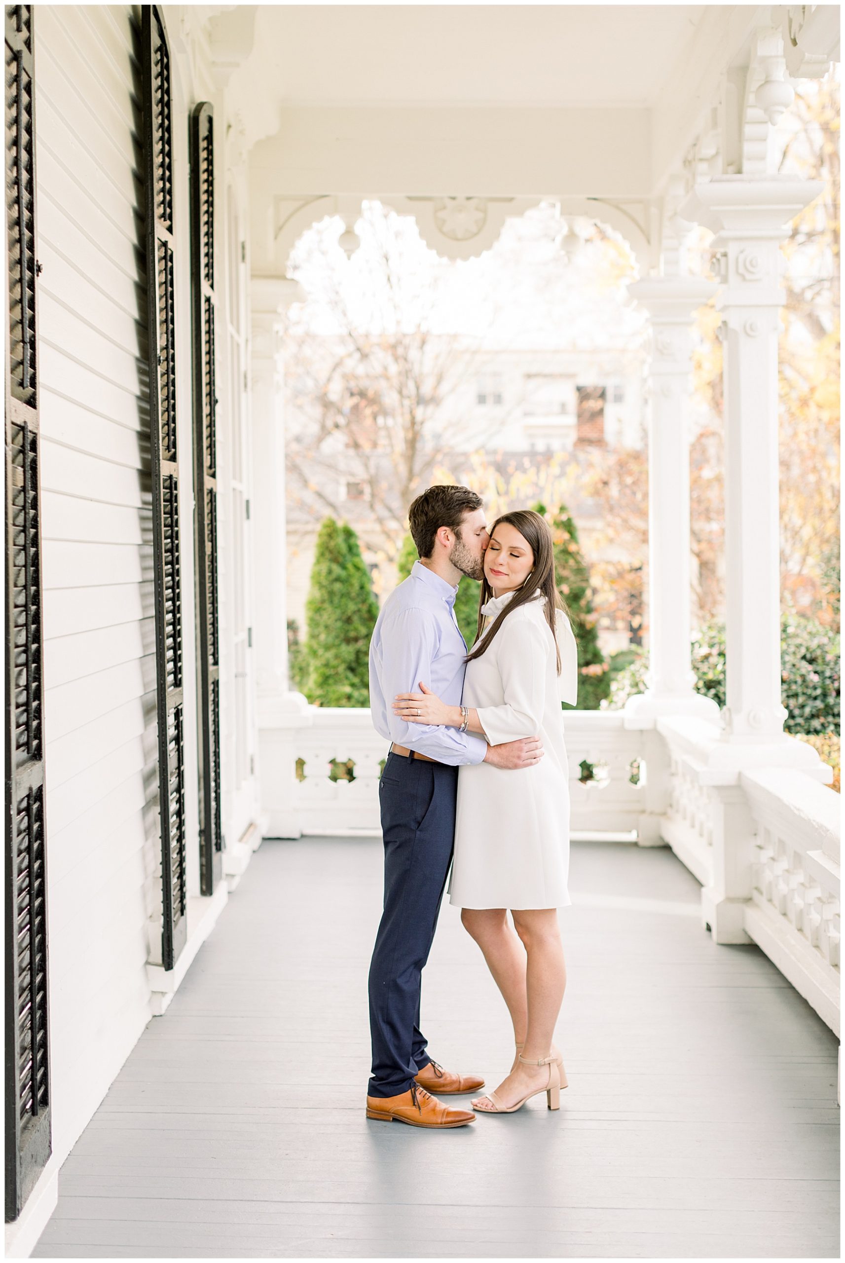 Merrimon Wynne House Engagement Session - Tiffany L Johnson PhotographyMerrimon Wynne House Engagement Session - Tiffany L Johnson Photography_0019.jpg