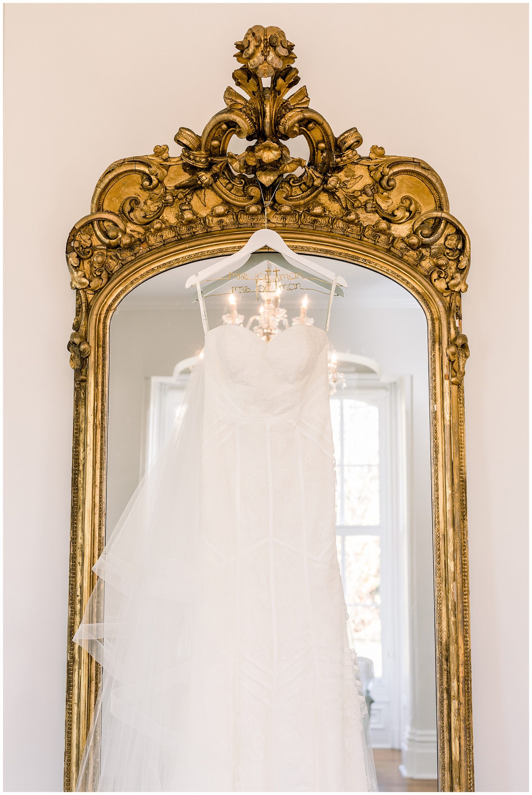 Merrimon Wynne House Wedding Day - Tiffany L Johnson Photography_0019.jpg