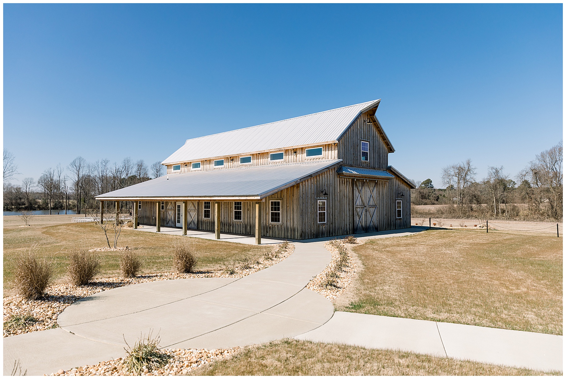 Waters Edge at Tart Farms Wedding Day - Tiffany L Johnson Phootgraphy_0032.jpg Waters Edge at Tart Farms Wedding Day - Tiffany L Johnson Phootgraphy_0032.jpg