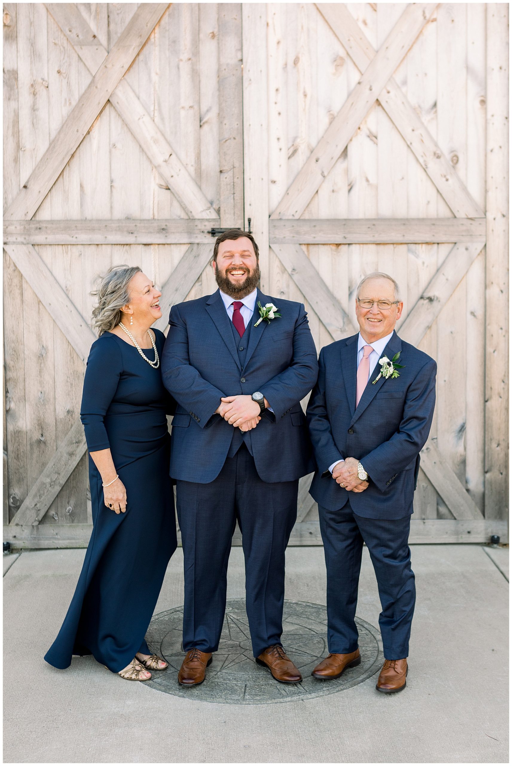 Waters Edge at Tart Farms Wedding Day - Tiffany L Johnson Phootgraphy_0075.jpg Waters Edge at Tart Farms Wedding Day - Tiffany L Johnson Phootgraphy_0075.jpg