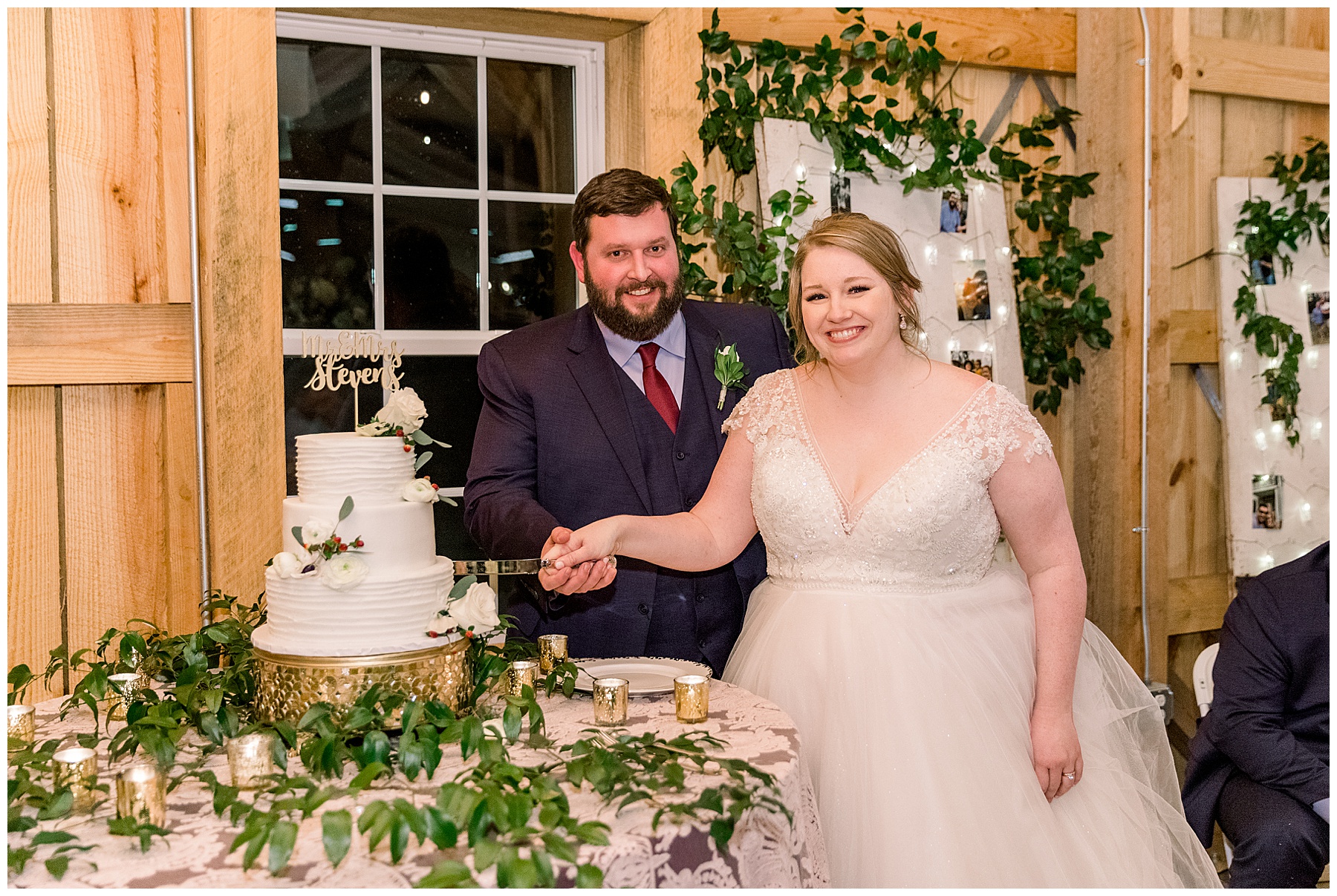 Waters Edge at Tart Farms Wedding Day - Tiffany L Johnson Phootgraphy_0164.jpg Waters Edge at Tart Farms Wedding Day - Tiffany L Johnson Phootgraphy_0164.jpg