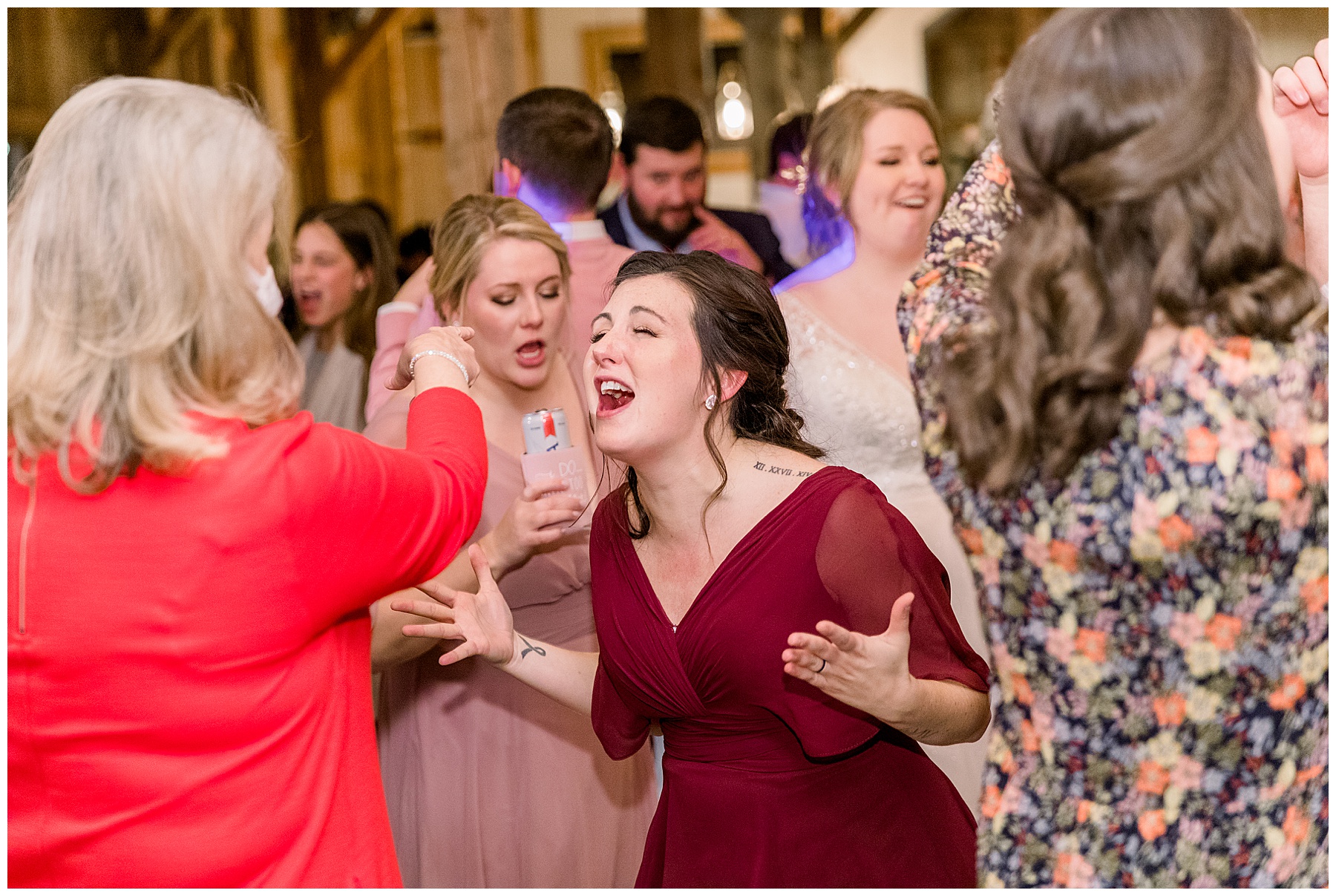 Waters Edge at Tart Farms Wedding Day - Tiffany L Johnson Phootgraphy_0166.jpg Waters Edge at Tart Farms Wedding Day - Tiffany L Johnson Phootgraphy_0166.jpg