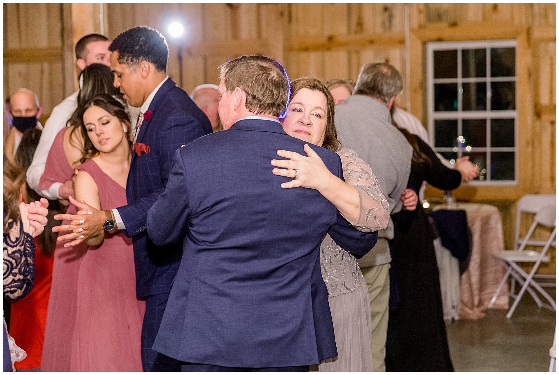 Waters Edge at Tart Farms Wedding Day - Tiffany L Johnson Phootgraphy_0180.jpg Waters Edge at Tart Farms Wedding Day - Tiffany L Johnson Phootgraphy_0180.jpg