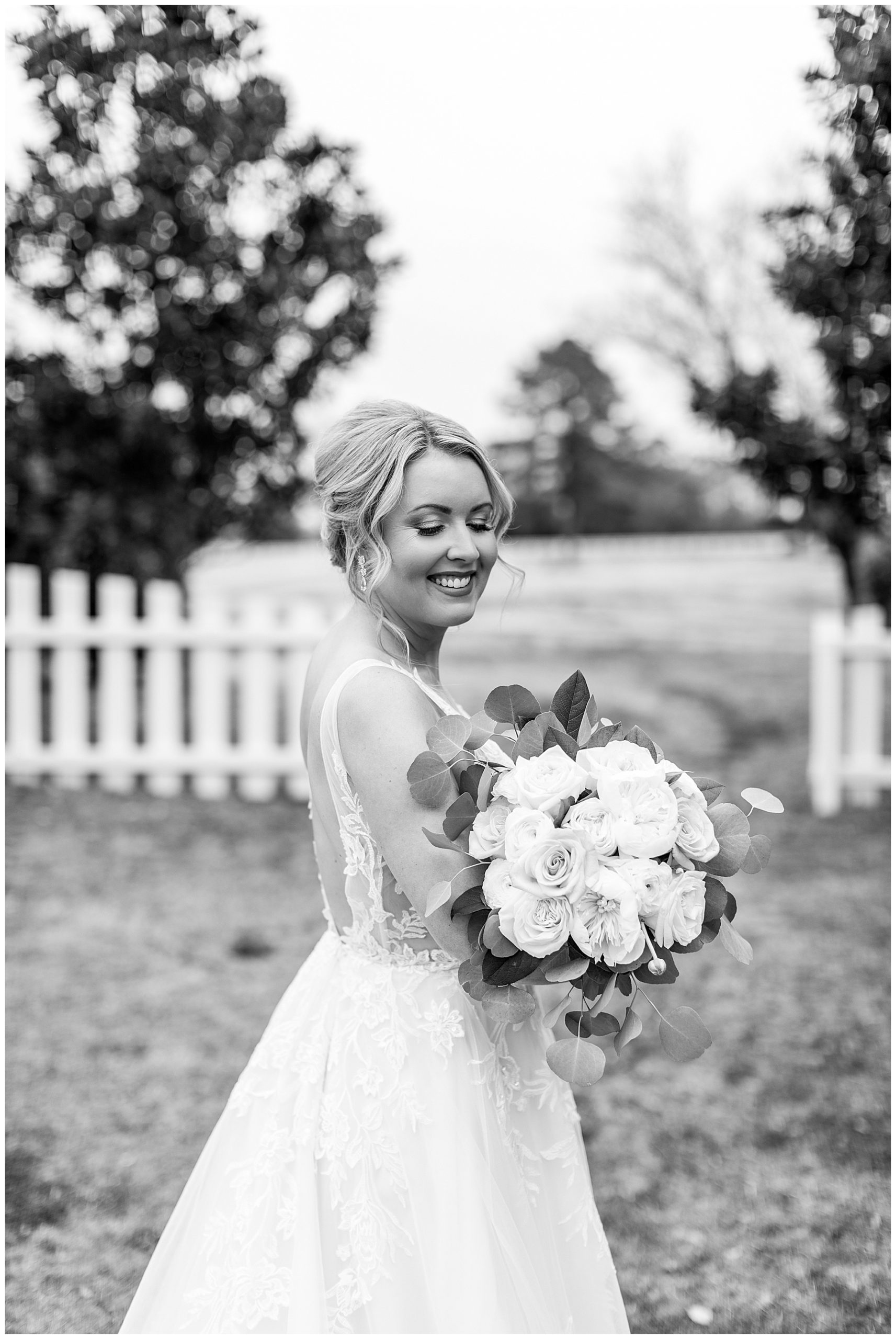 May Lew Farm Wedding - May Lew Farm Bridal Session - Tiffany L Johnson Photographer_0021.jpg