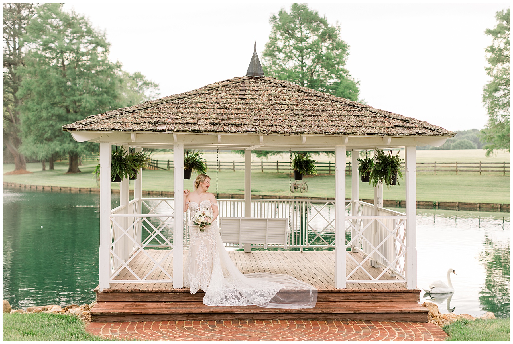 Rose Hill Bridal Session - Tiffany L Johnson Photography - Rose Hill Estate_0024.jpg