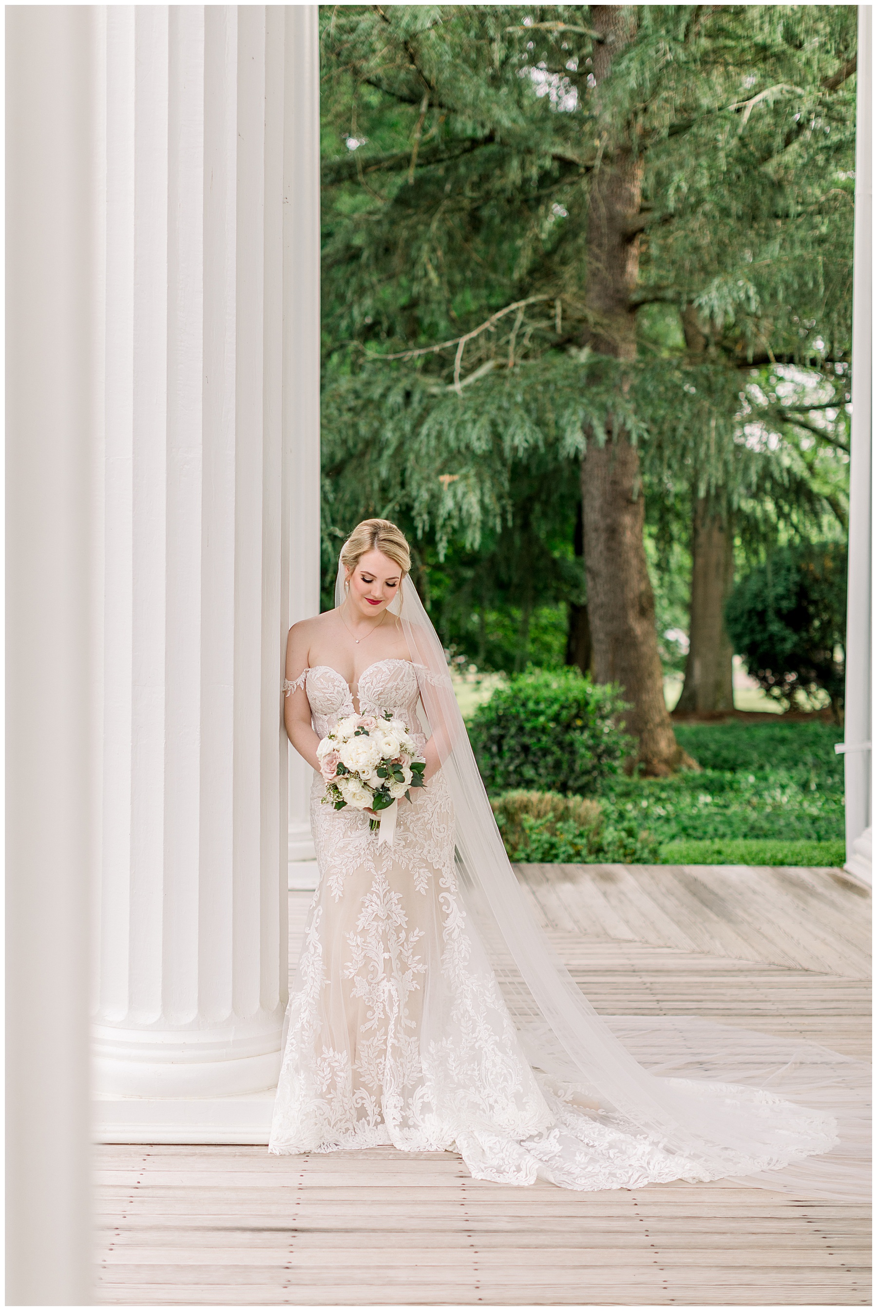 Rose Hill Bridal Session - Tiffany L Johnson Photography - Rose Hill Estate_0042.jpg