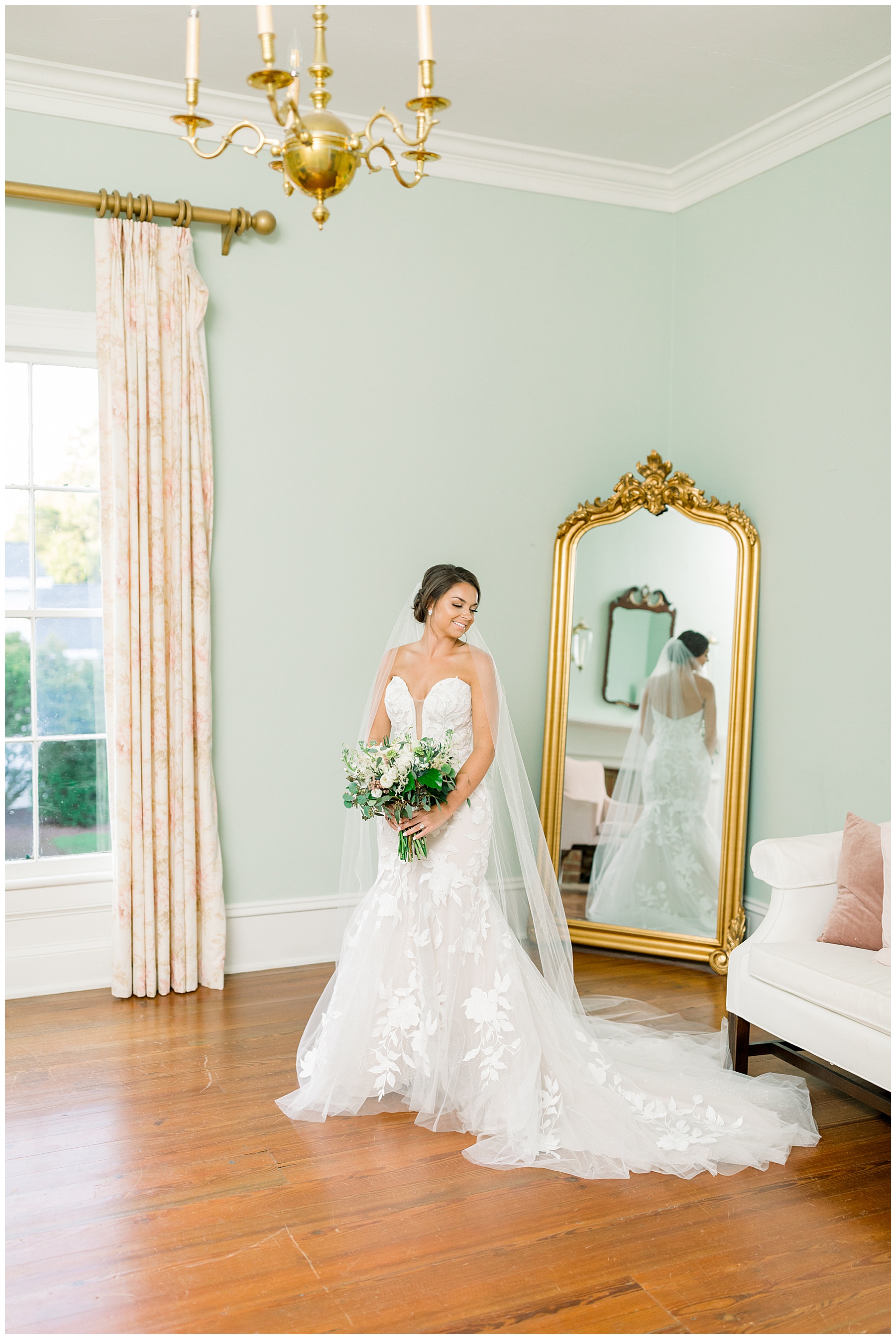 Rose Hill Estate Bridal Session - Tiffany L Johnson Photography_0007