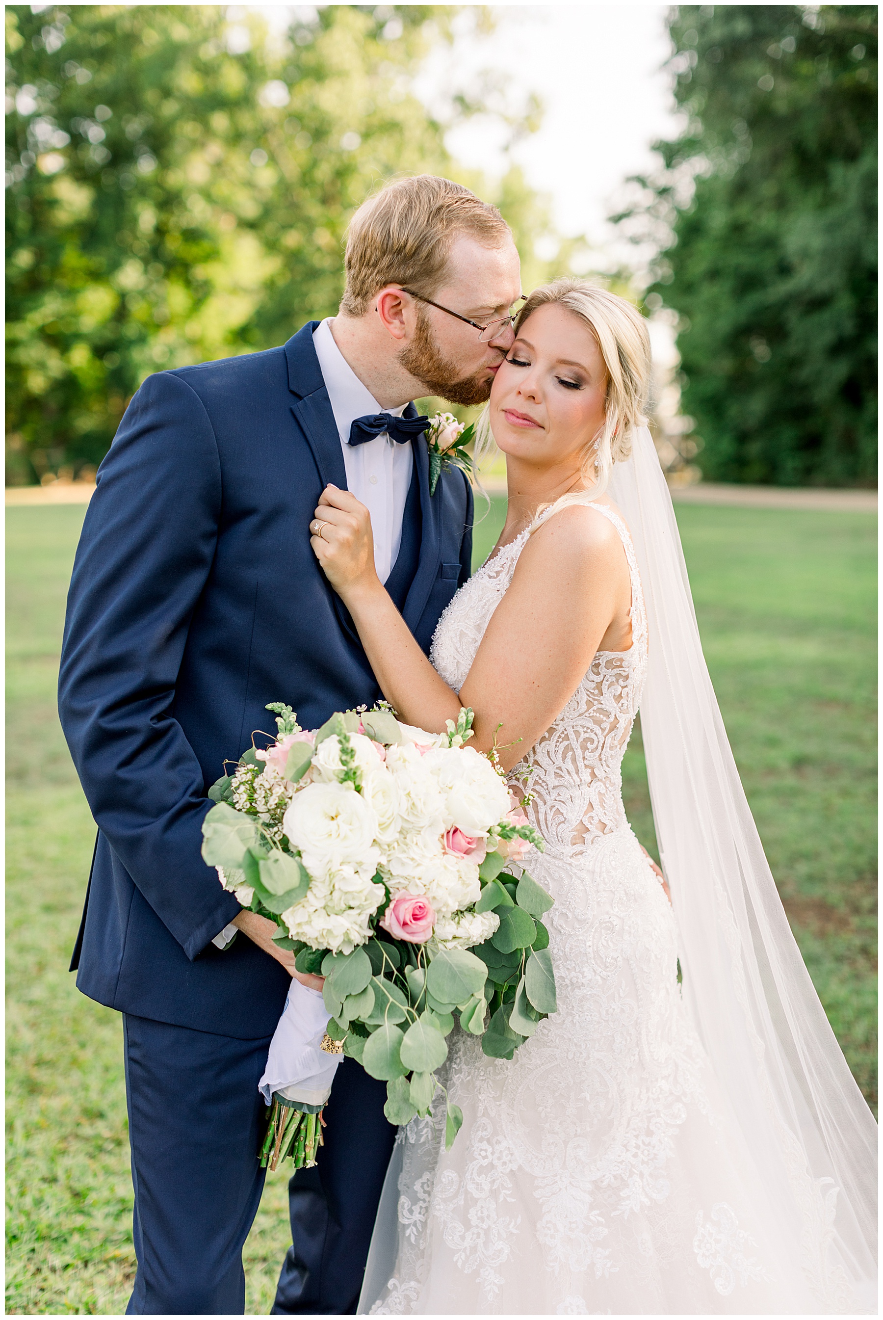 The Barn at Broadslab wedding day - tiffany l johnson photography_0001