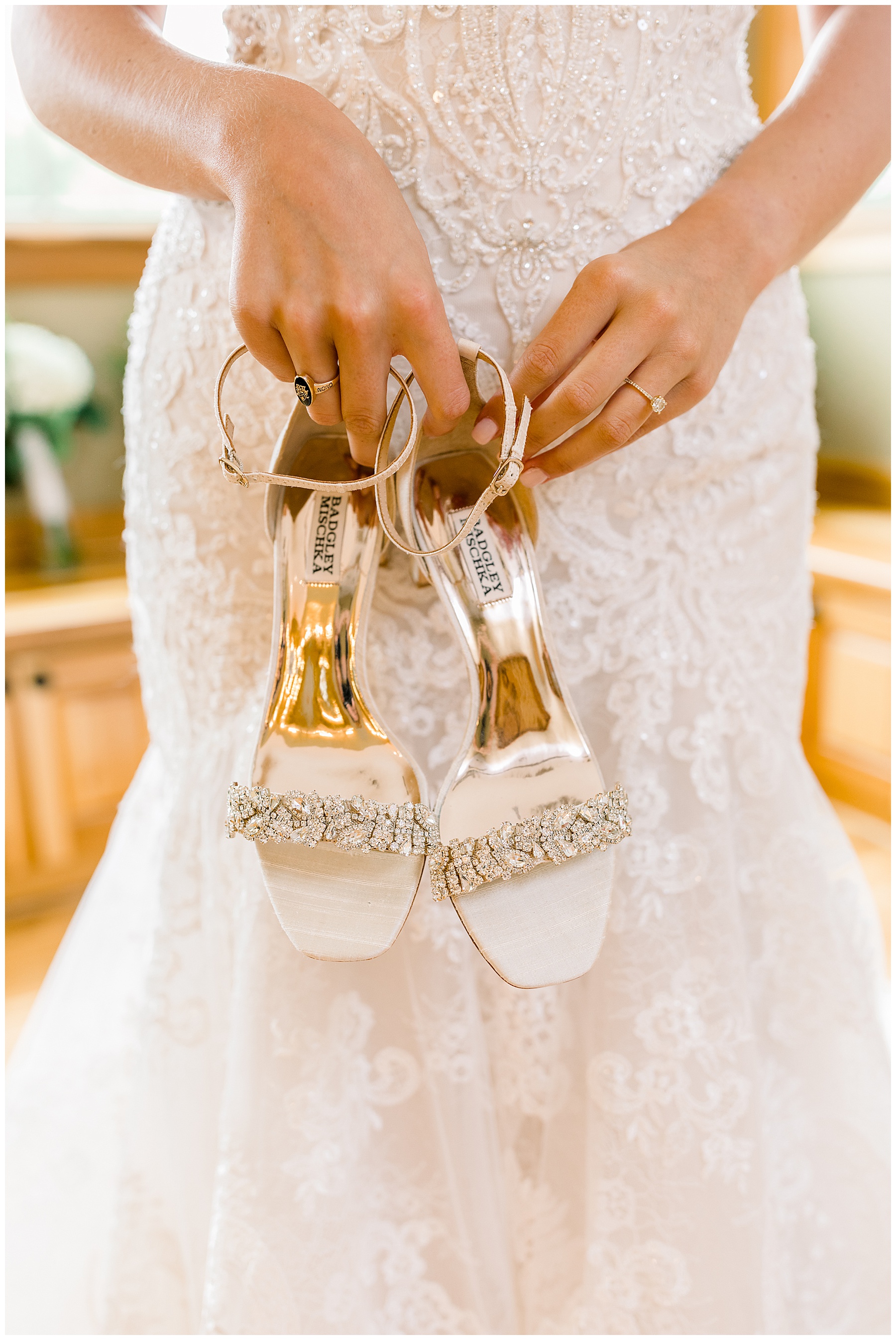 The Barn at Broadslab wedding day - tiffany l johnson photography_0028