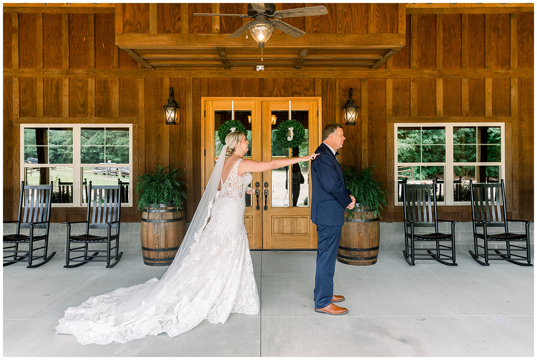 The Barn at Broadslab wedding day - tiffany l johnson photography_0034