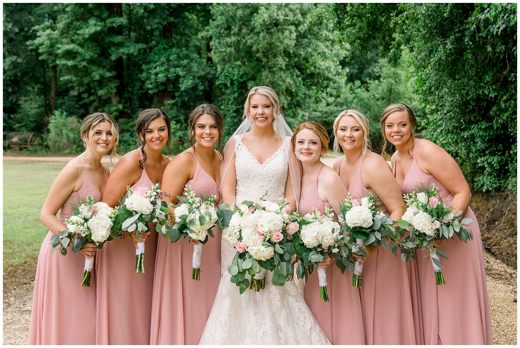 The Barn at Broadslab wedding day - tiffany l johnson photography_0045